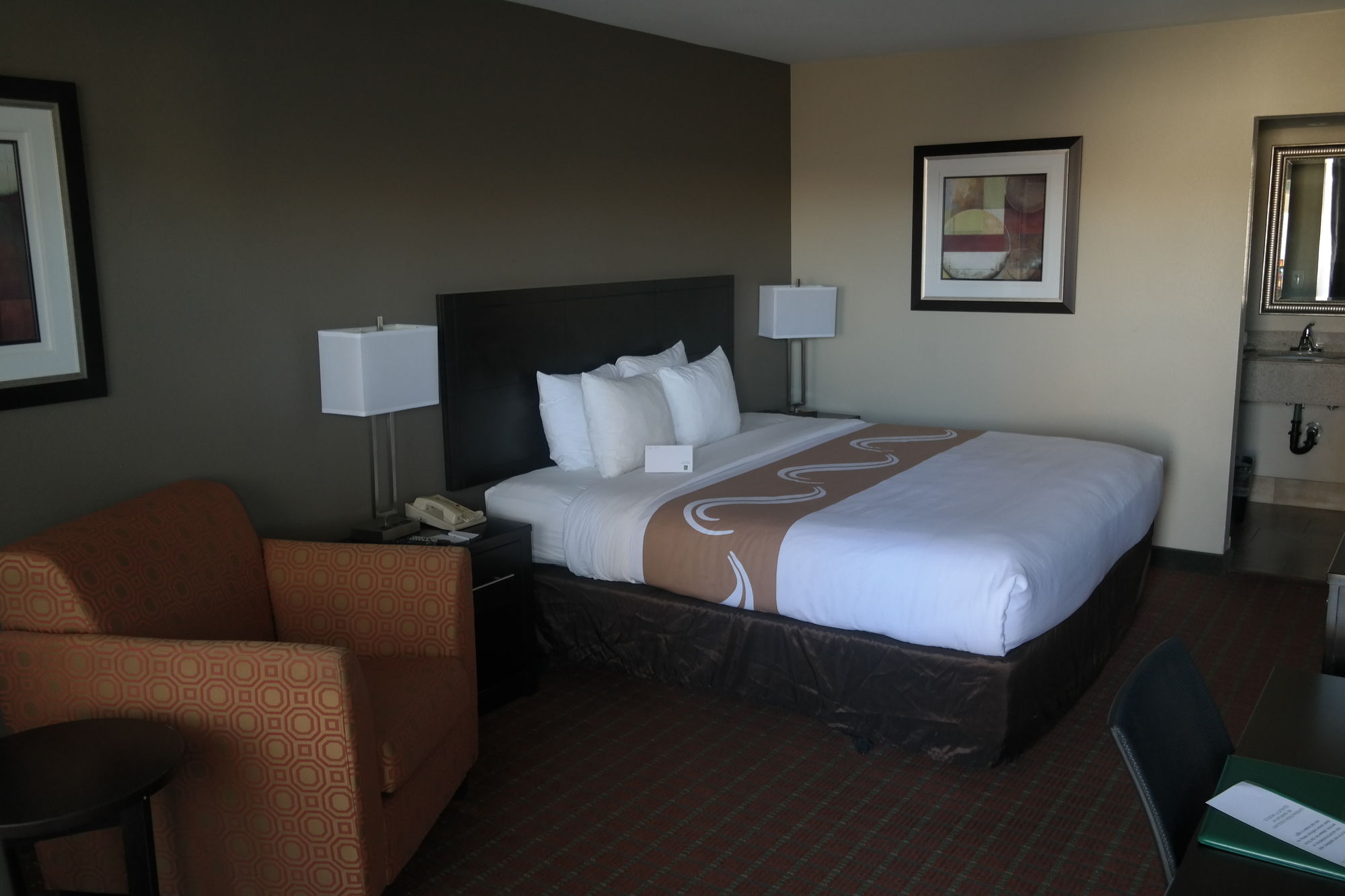 Discount Coupon for Clarion Hotel Phoenix Chandler in Phoenix