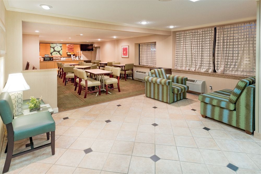 Discount Coupon for La Quinta Inn & Suites Meridian in Meridian