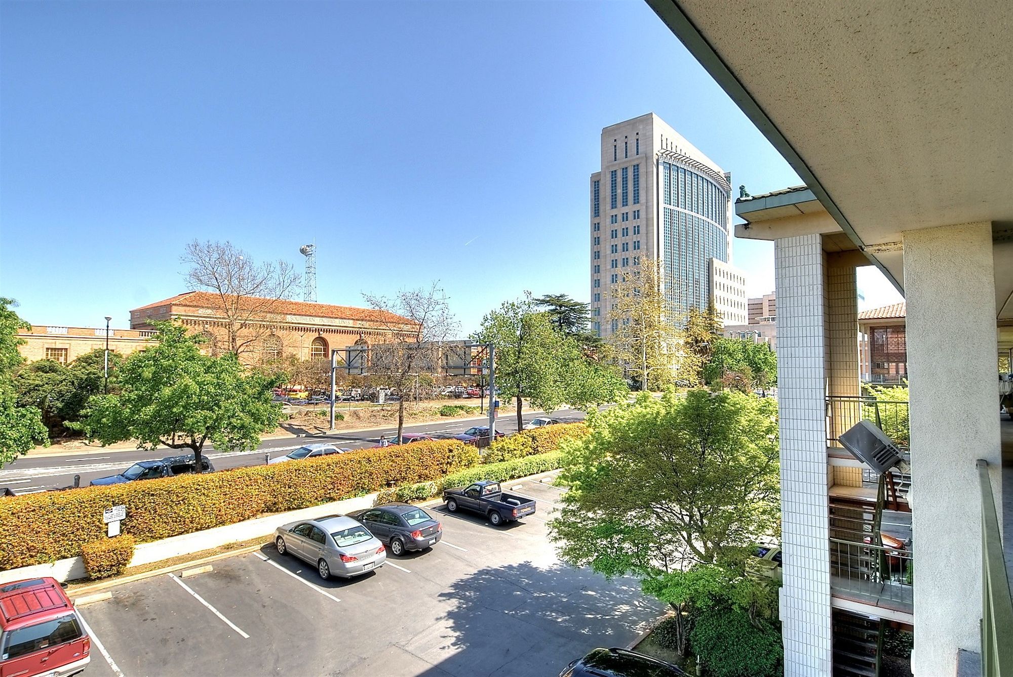 Discount Coupon for Vagabond Inn Executive Old Town in Sacramento