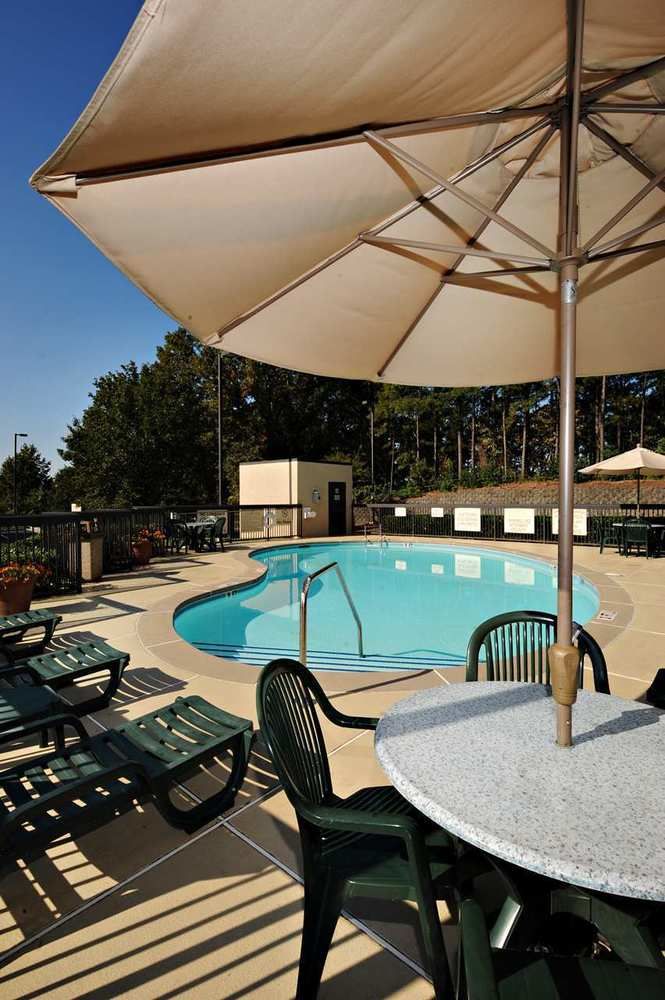 Discount Coupon for Hampton Inn AtlantaCumberland Mall/NW in Atlanta