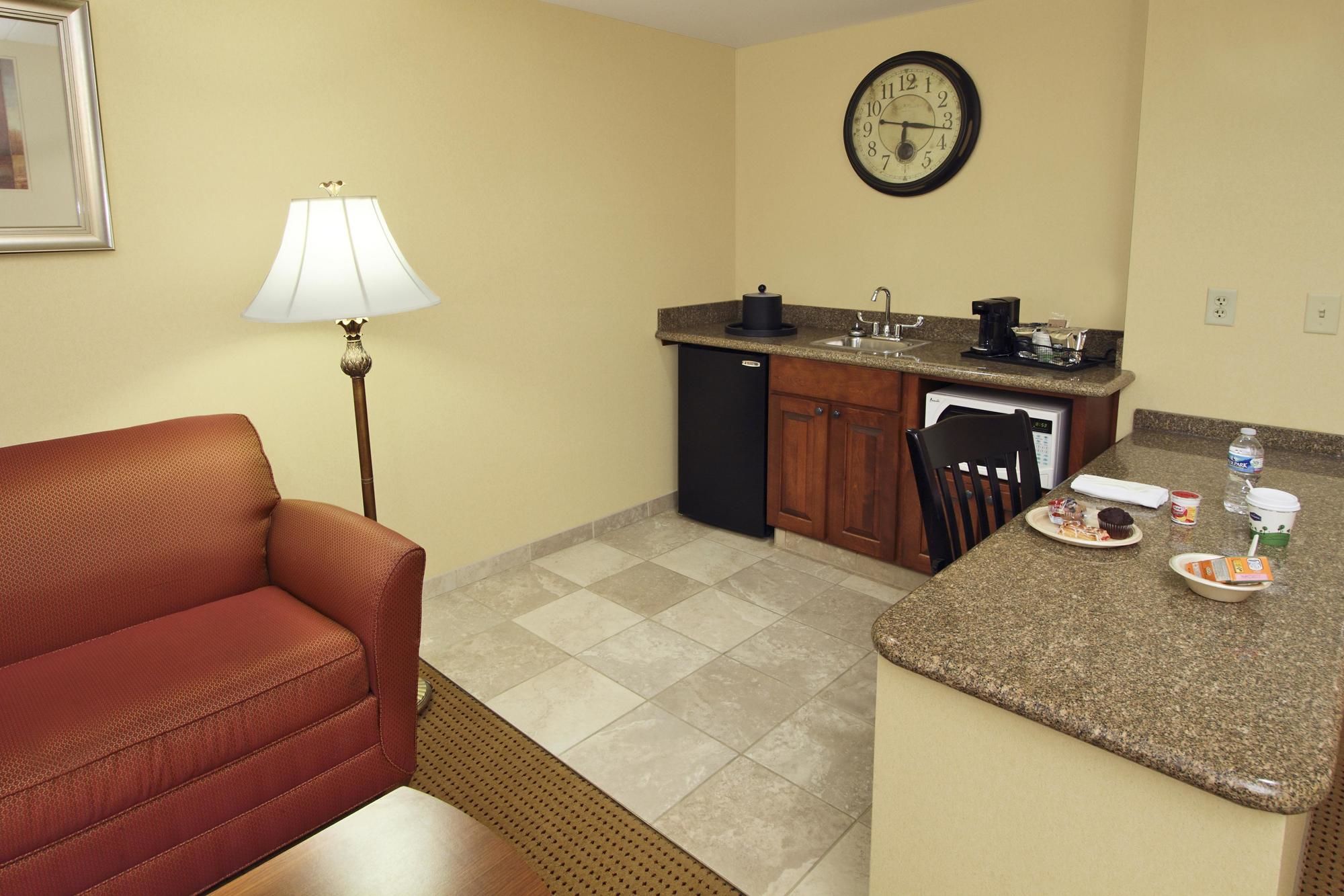Discount Coupon for Hampton Inn Hagerstown Maugansville in Hagerstown