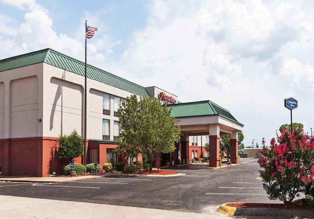 Discount Coupon for Hampton Inn Conway in Conway, Arkansas Save Money!