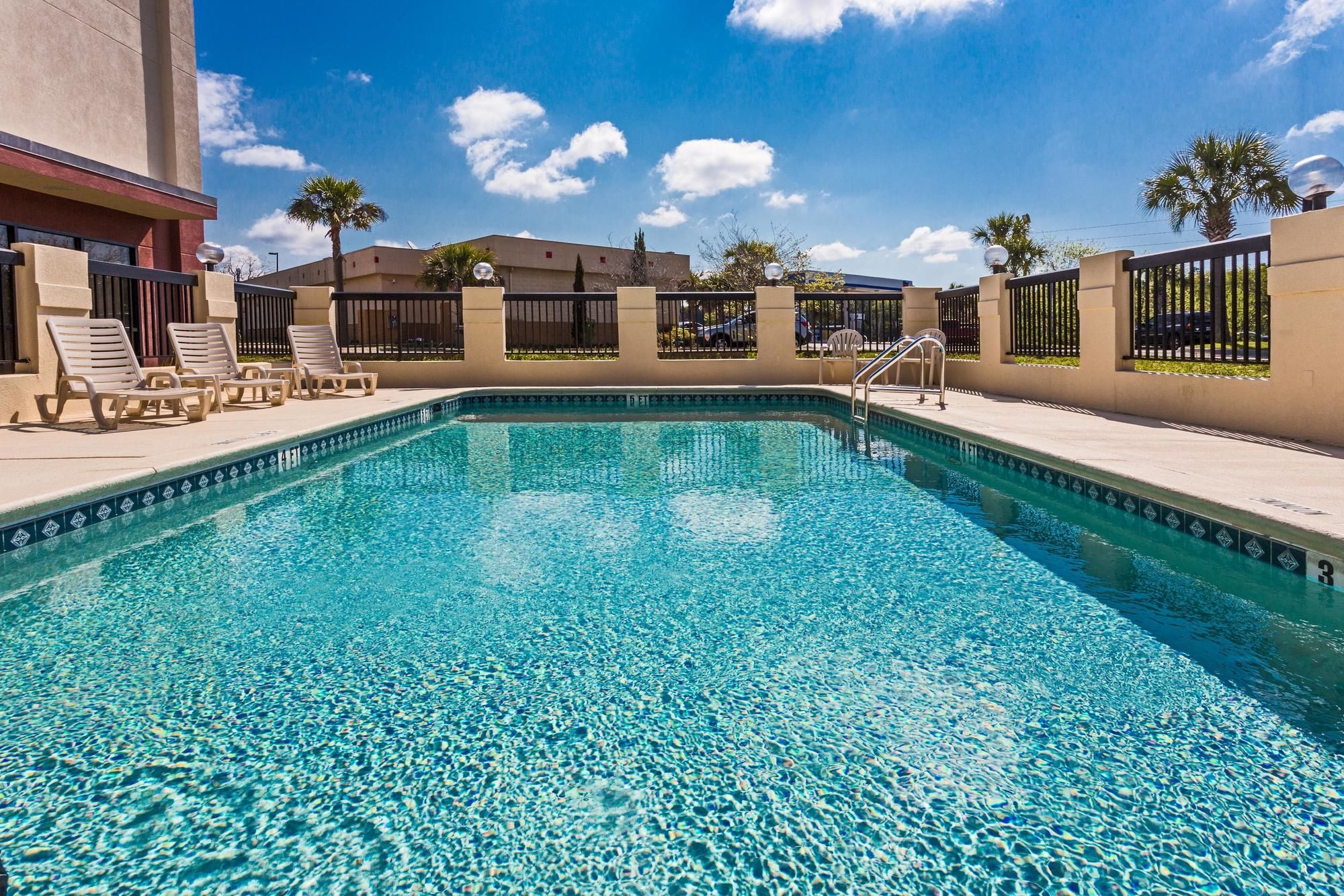 Discount Coupon for Hampton Inn Panama City/Panama City Mall in Panama