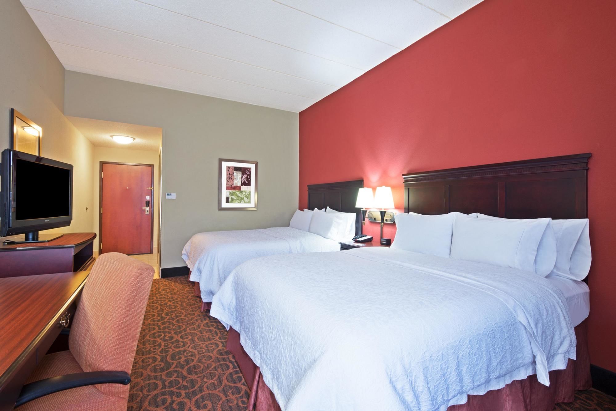 Discount Coupon for Hampton Inn Winfield/Teays Valley in Hurricane