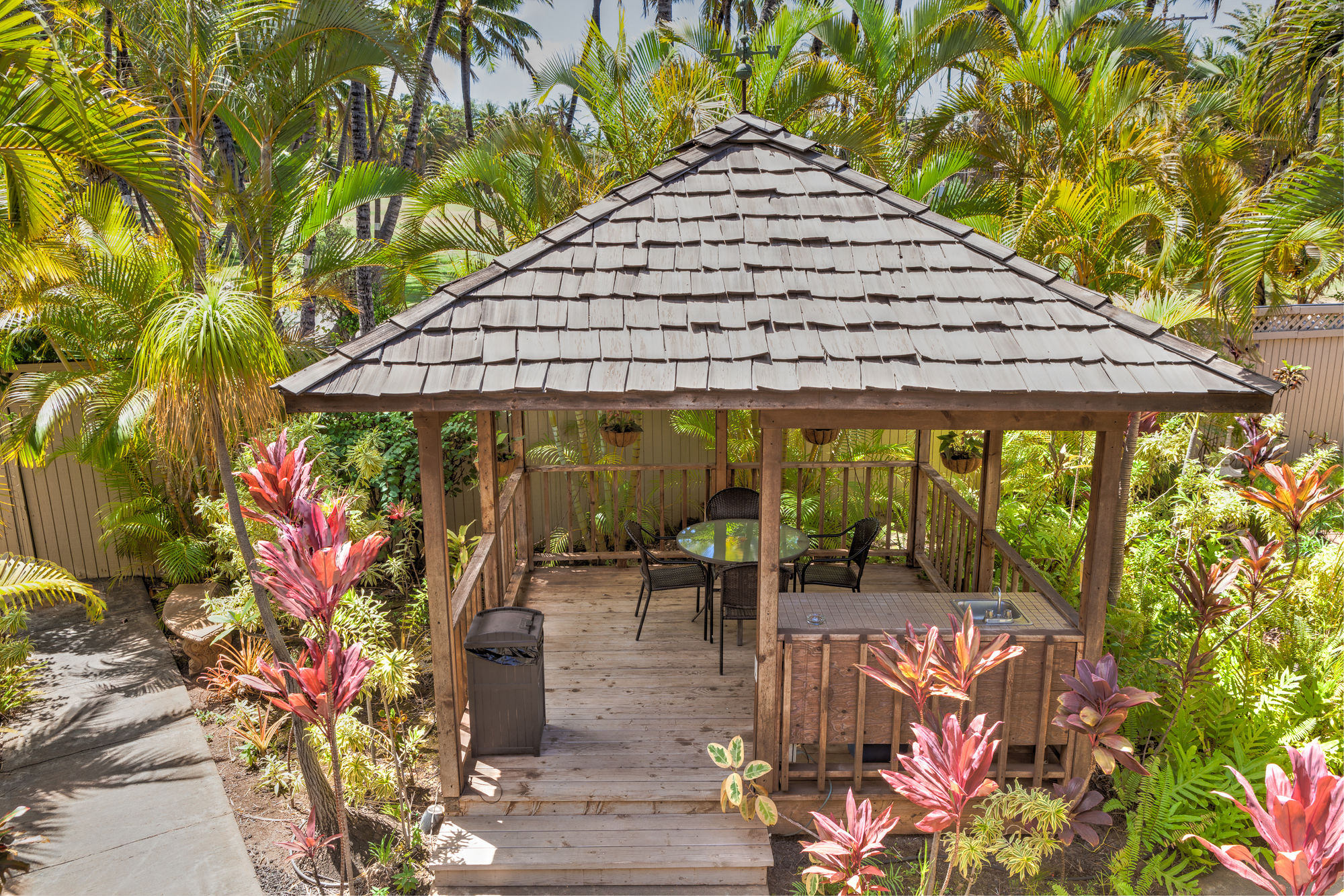 Maui Sunseeker LGBT Resort in Kihei, HI