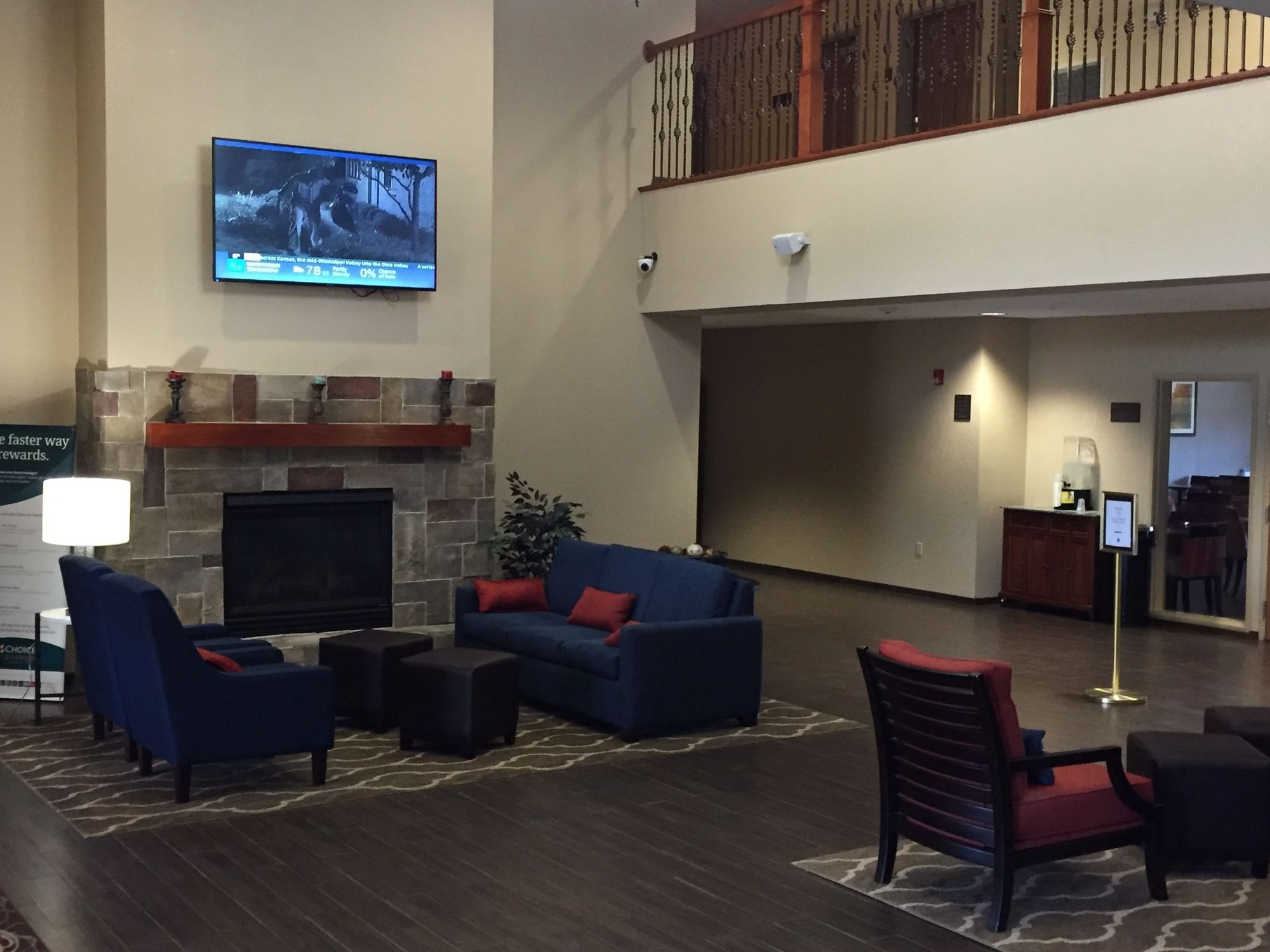 Discount Coupon for Comfort Suites in Johnson Creek, Wisconsin Save