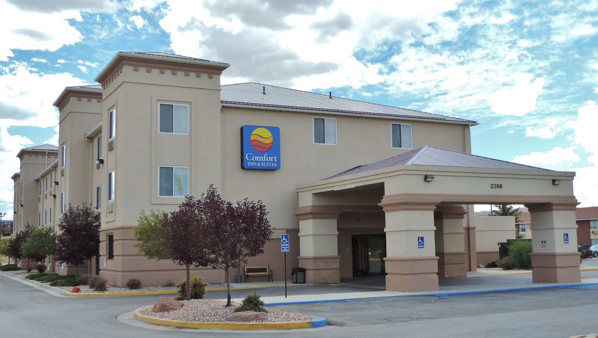Comfort Inn & Suites