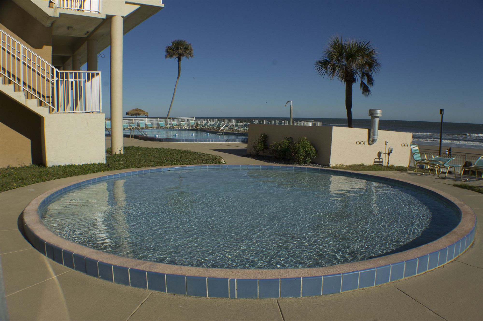 Makai Beach Lodge in Ormond Beach, FL