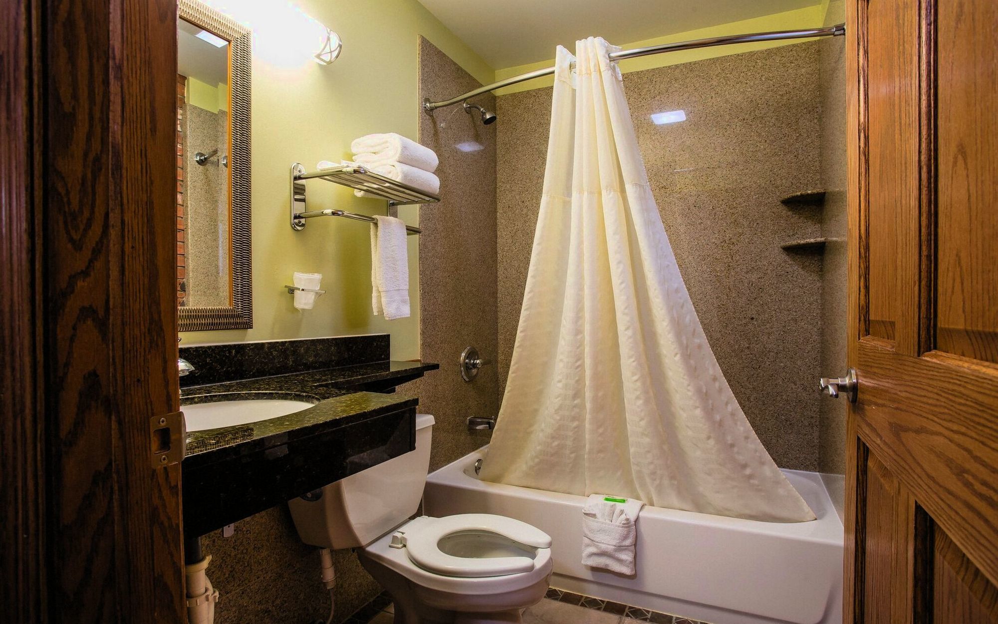 Fellows Creek Motel Canton in Canton, mi