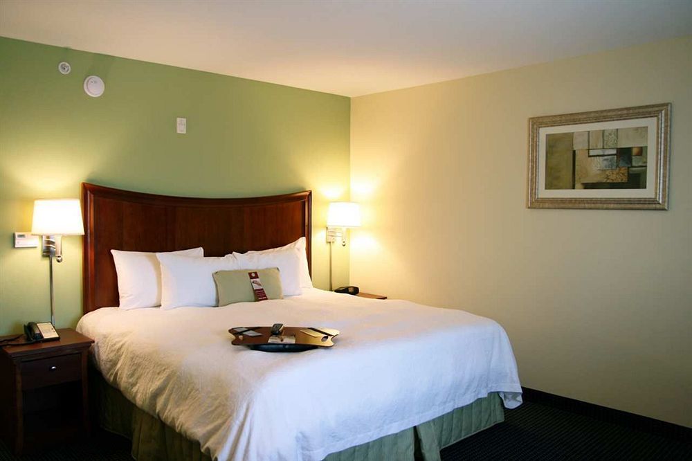 Discount Coupon for Hampton Inn & Suites Ft. Pierce in Ft Pierce