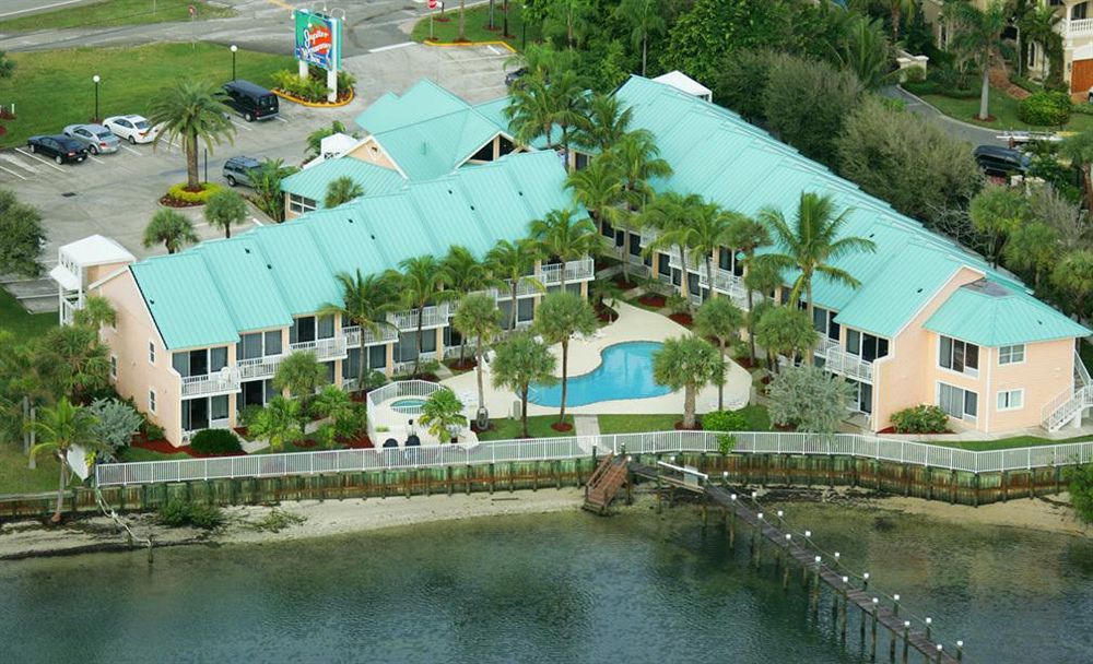 Discount Coupon for Jupiter Waterfront Inn in Tequesta, Florida Save