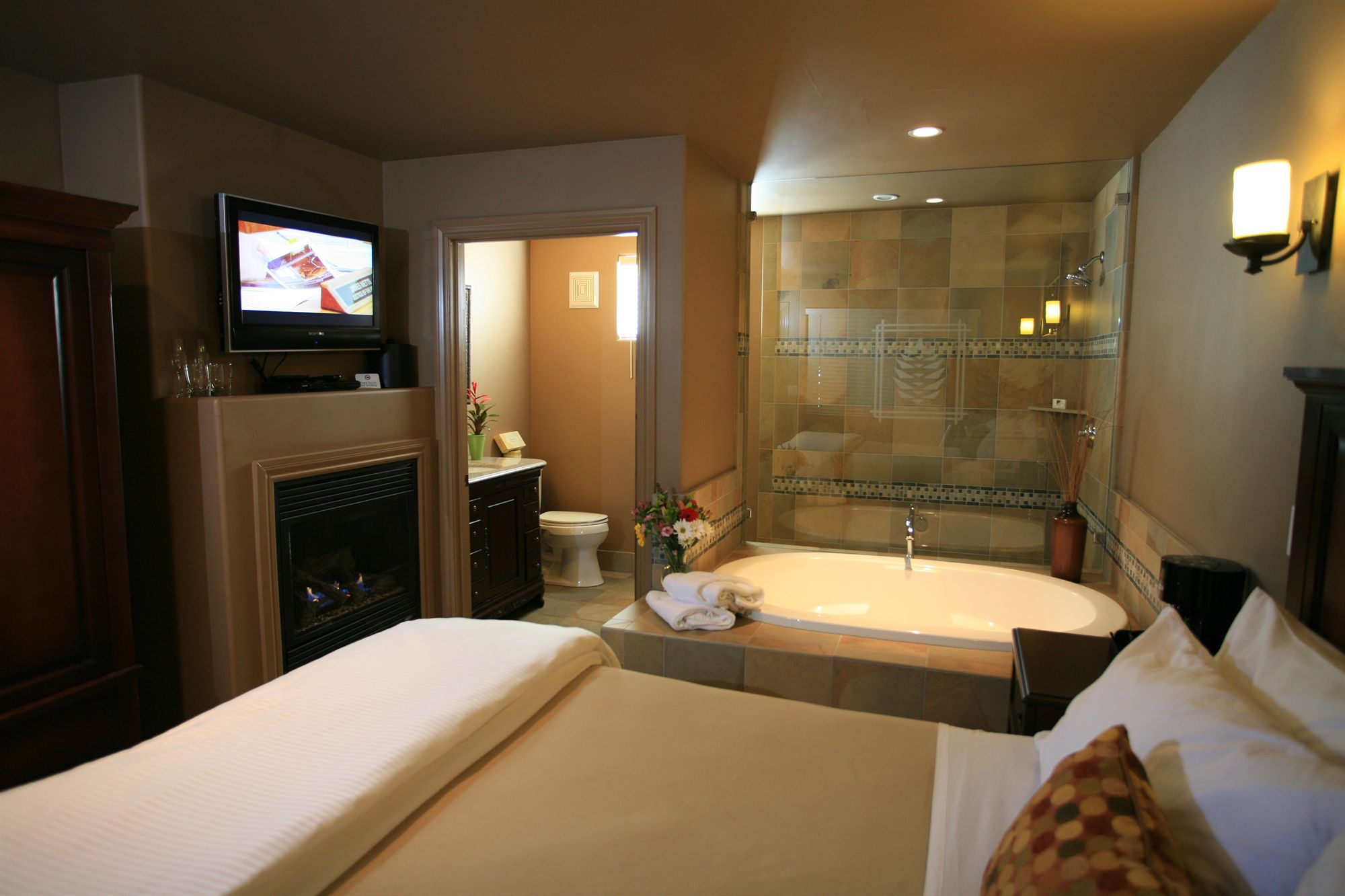 Secrets Inn Lake Tahoe