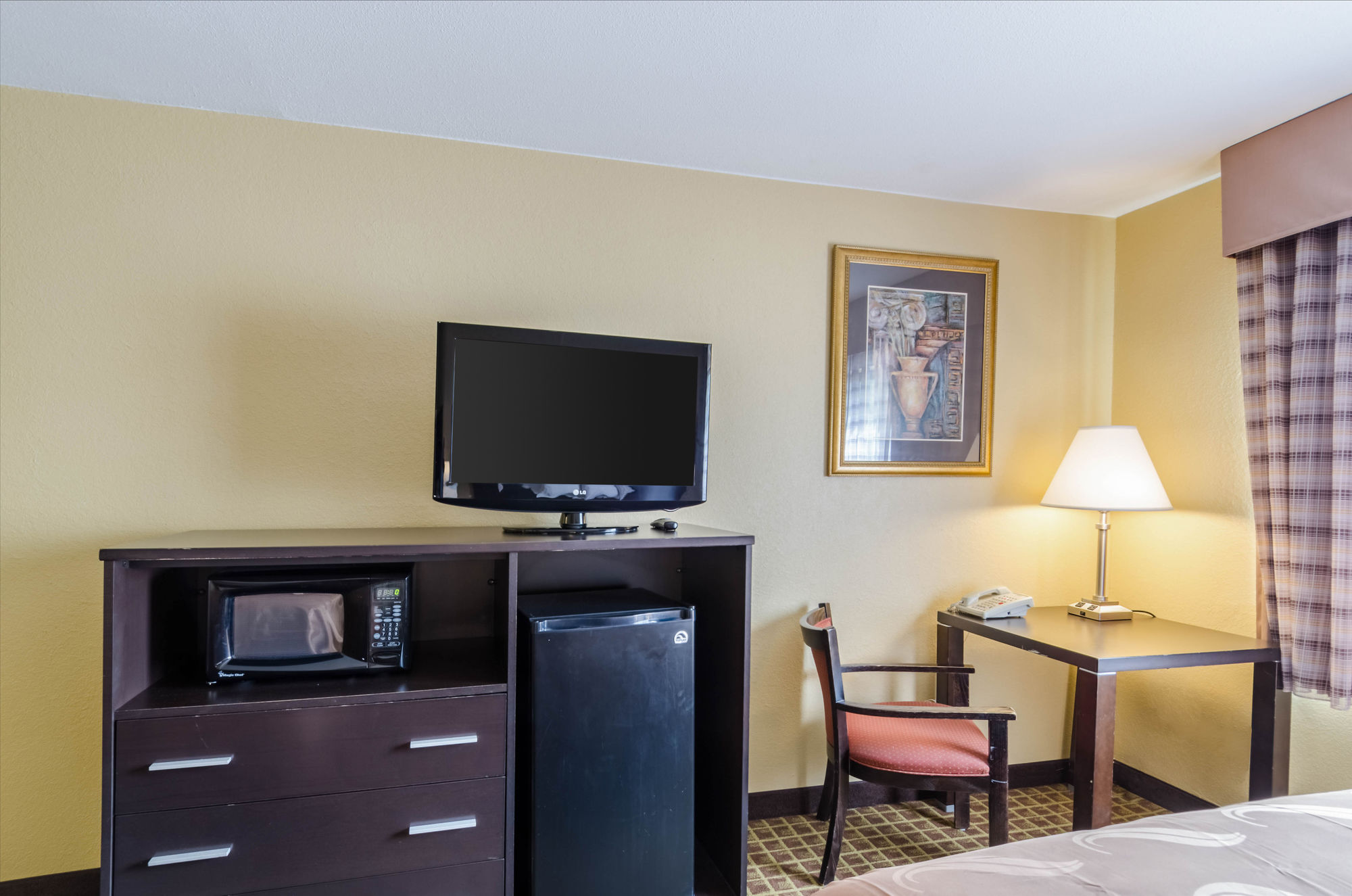 Discount Coupon for Rodeway Inn in Brockton, Massachusetts Save Money!