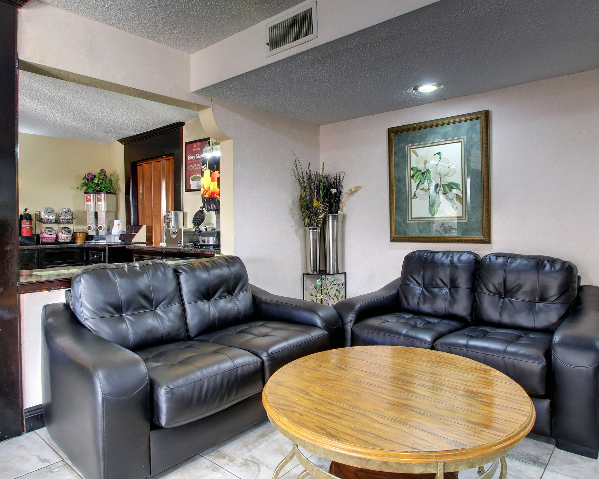 Discount Coupon for Econo Lodge Clinton in Clinton, Mississippi Save