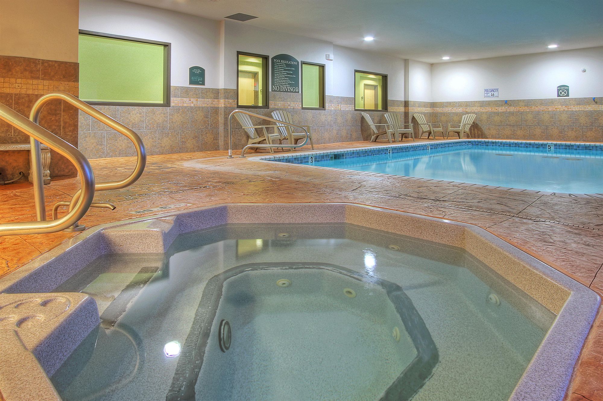 Holiday Inn Express Carlsbad in Carlsbad, NM