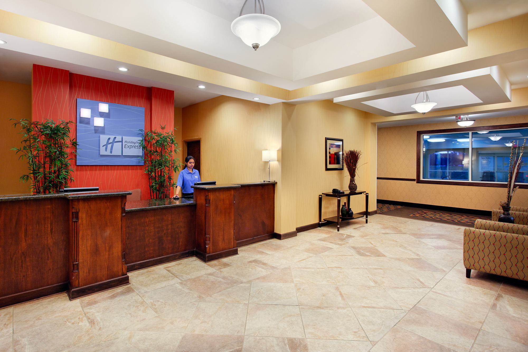 Discount Coupon for Holiday Inn Express Hotel & Suites Malvern in