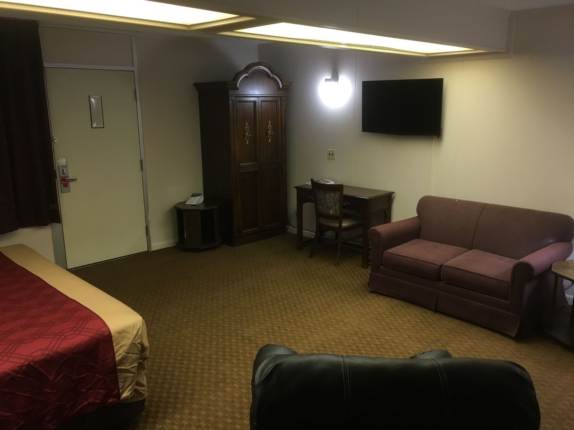 Discount Coupon for Econo Lodge Eden in Eden, North Carolina Save Money!