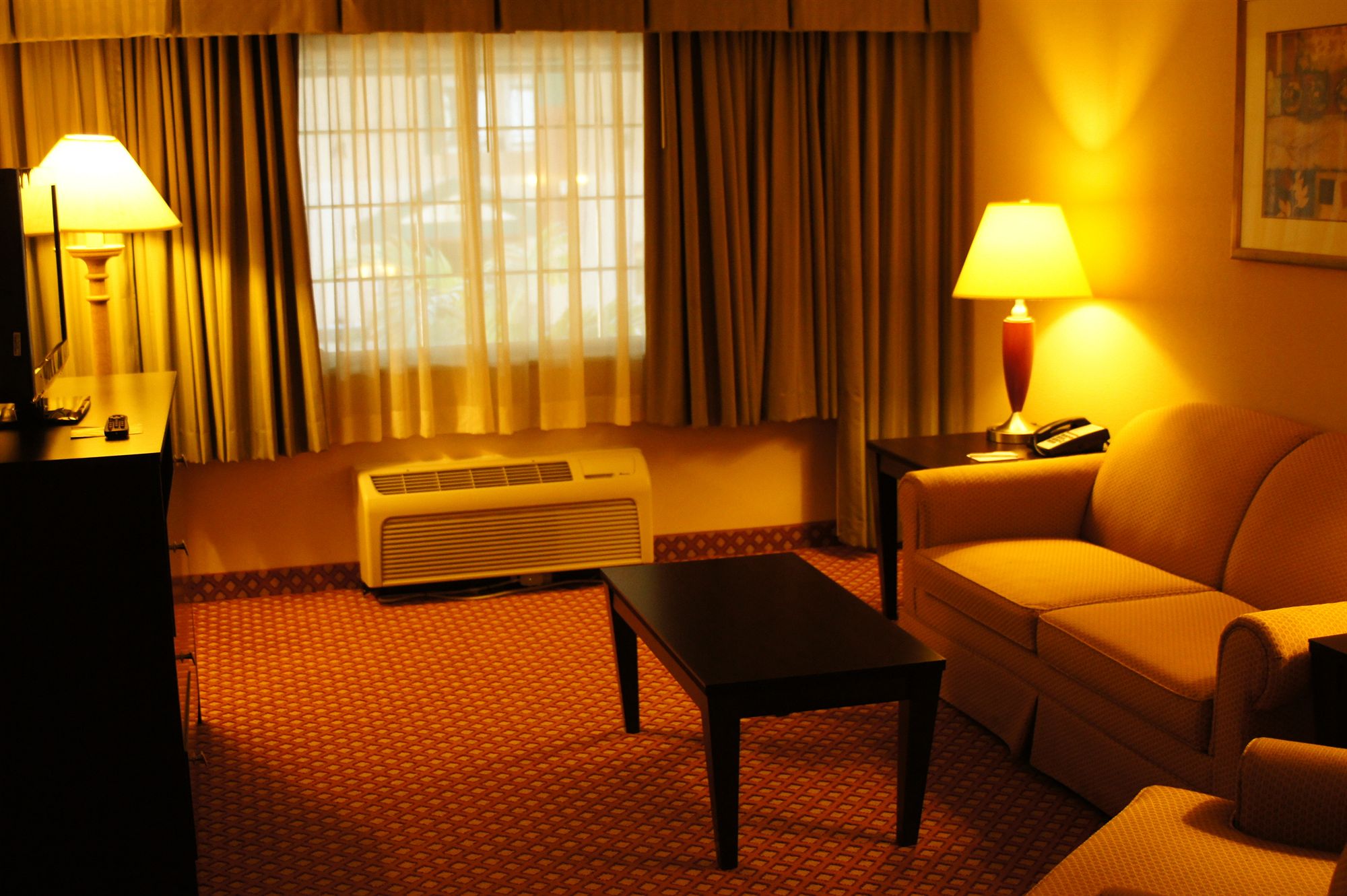 Crowne Plaza Cincinnati Blue Ash in Cincinnati, OH