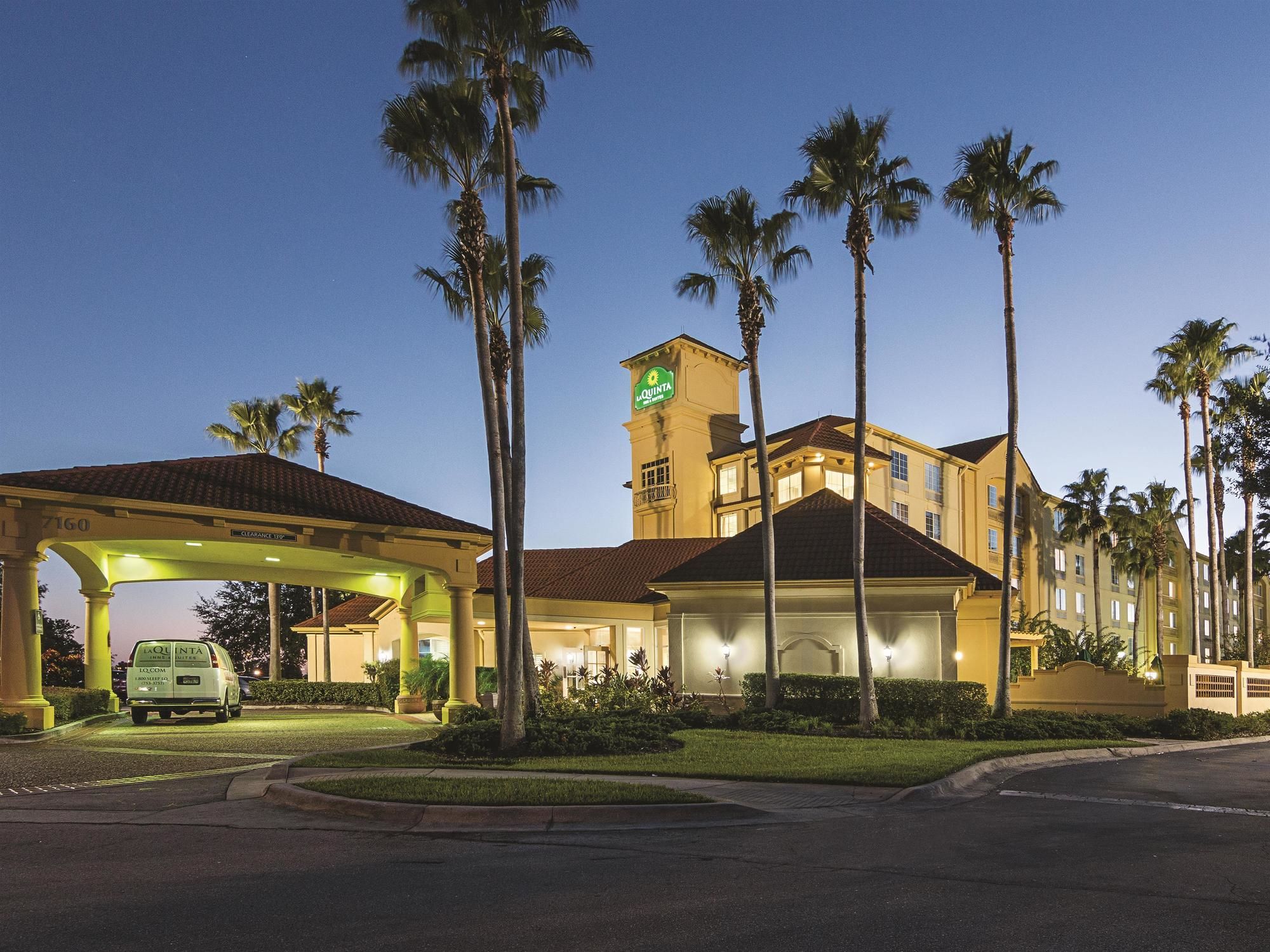Discount Coupon for La Quinta Inn and Suites Orlando Airport North in