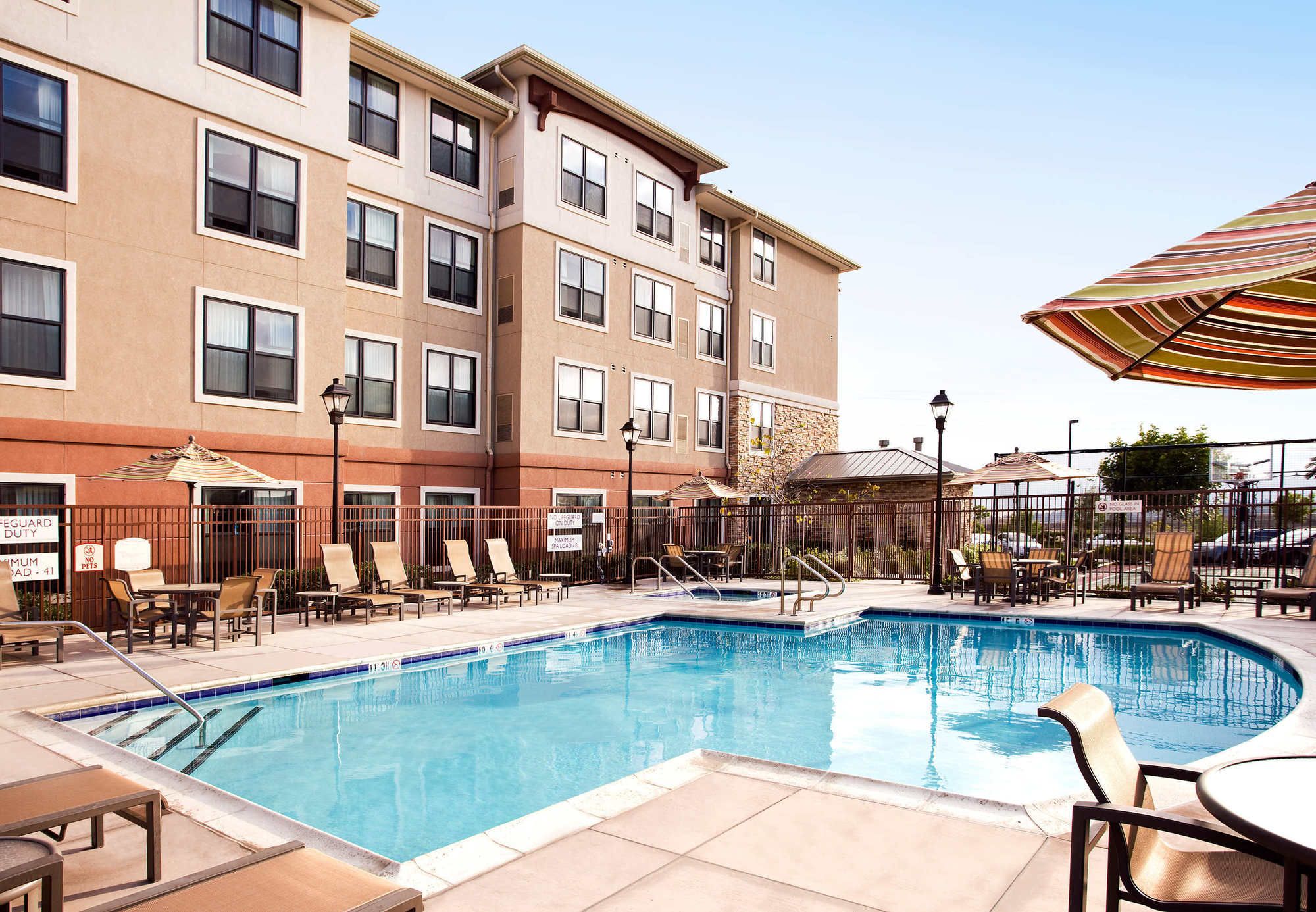 Oceanside Hotel Coupons for Oceanside, California