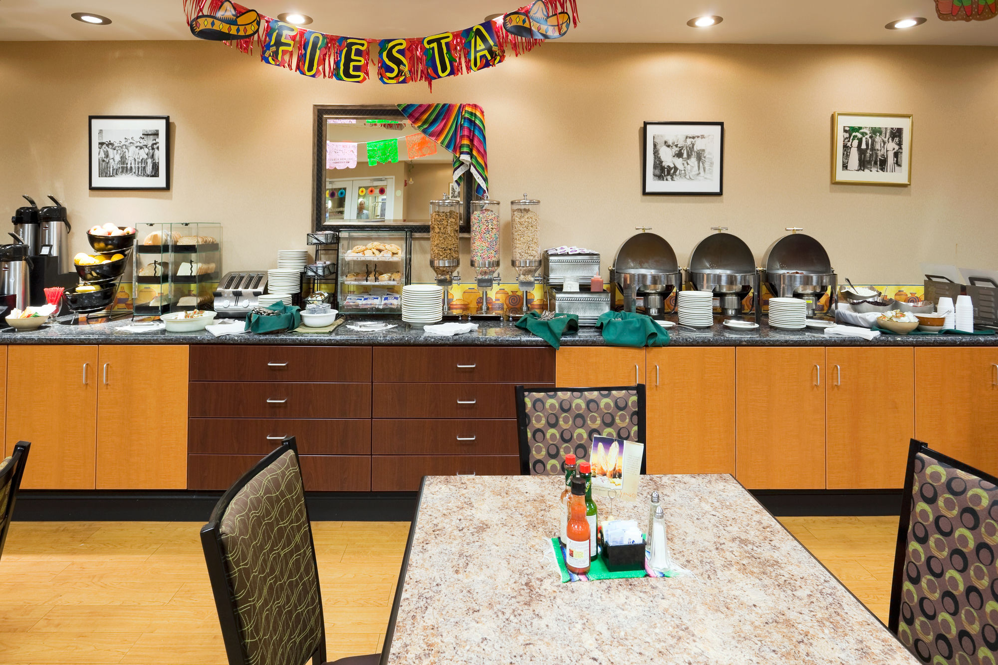 Holiday Inn Hotel & Suites Rochester - Marketplace in Rochester, NY