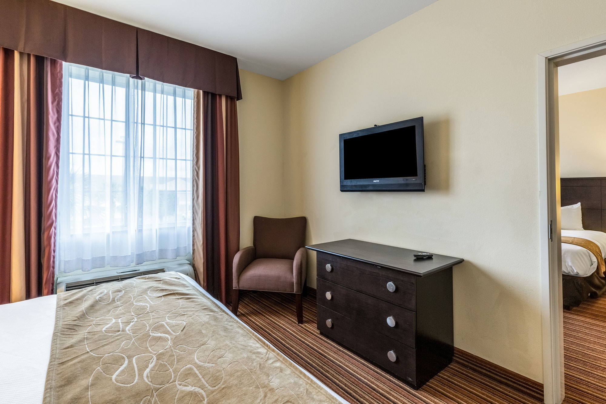 Discount Coupon for Comfort Suites Alexandria in Alexandria, Louisiana