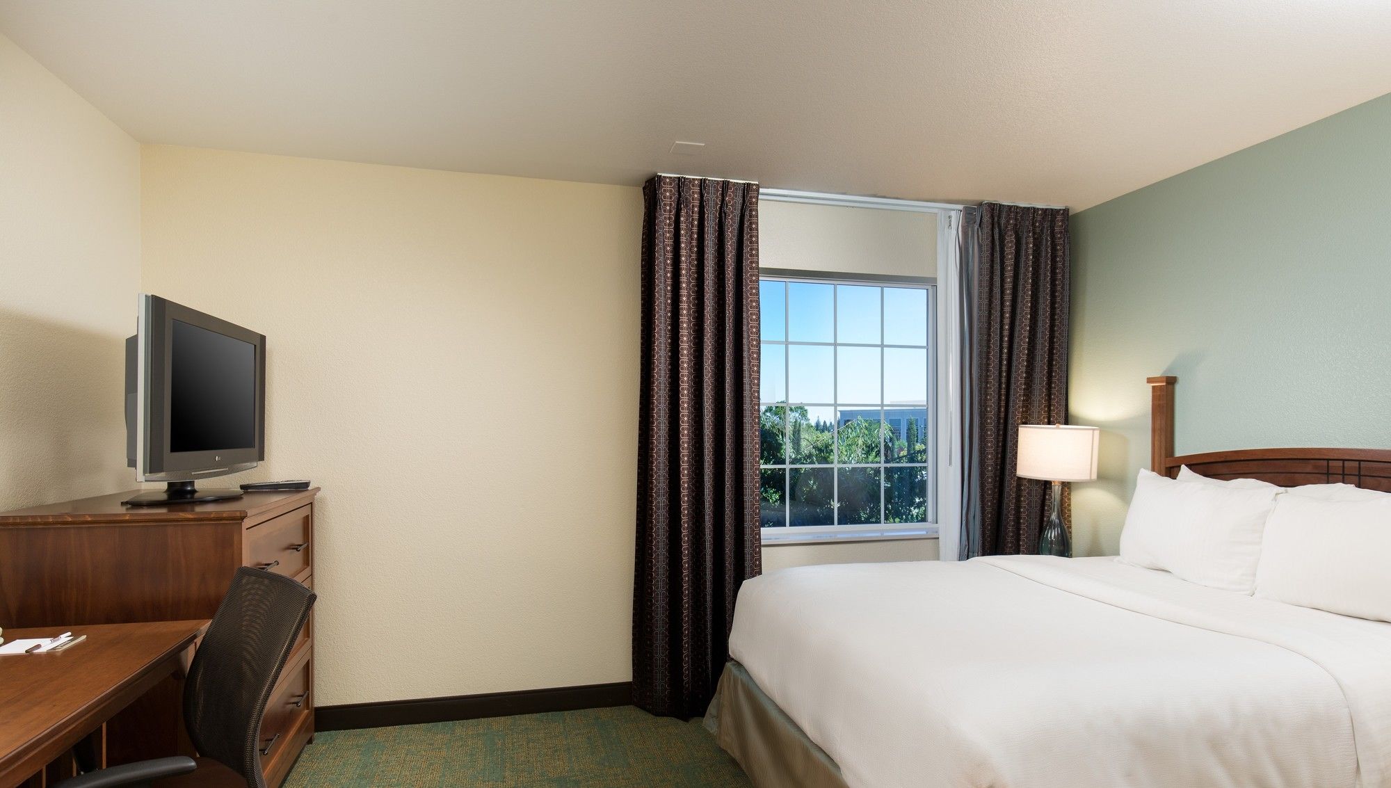 Staybridge Suites Sacramento Airport Natomas in Sacramento, CA