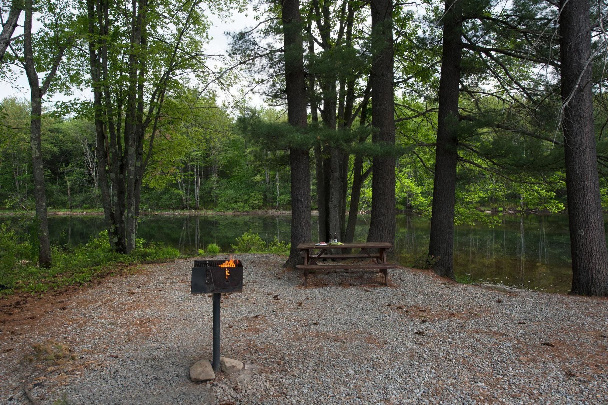 Holiday Inn Express Hotel & Suites Tilton - Lakes Region