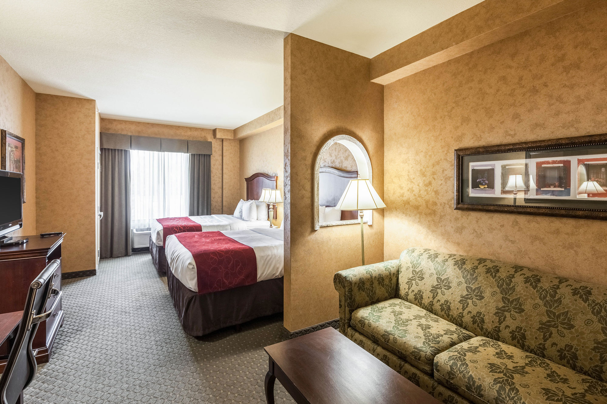 Discount Coupon for Comfort Suites Alamo Riverwalk in San Antonio