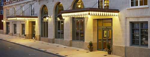 Hotel Julien Dubuque