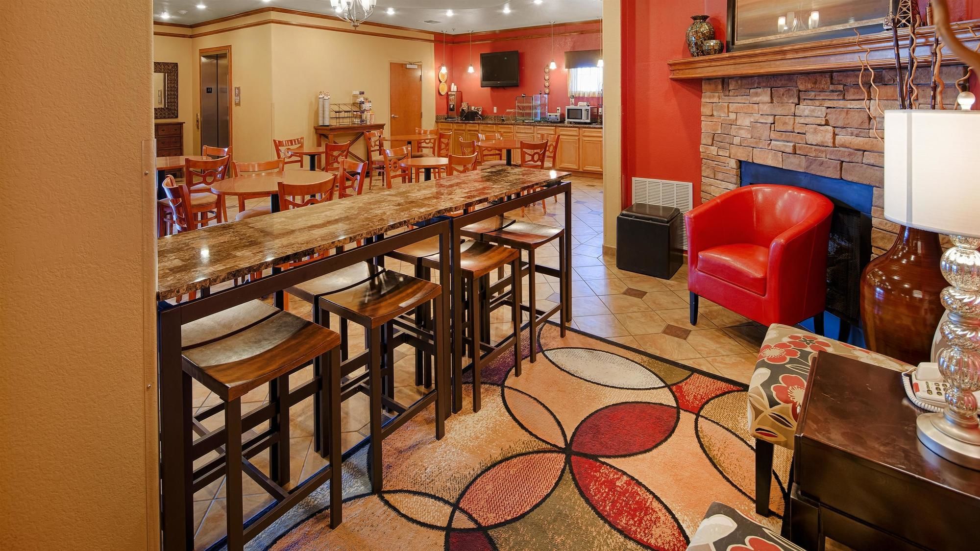 Discount Coupon for Best Western Plus Guymon Hotel & Suites in Guymon