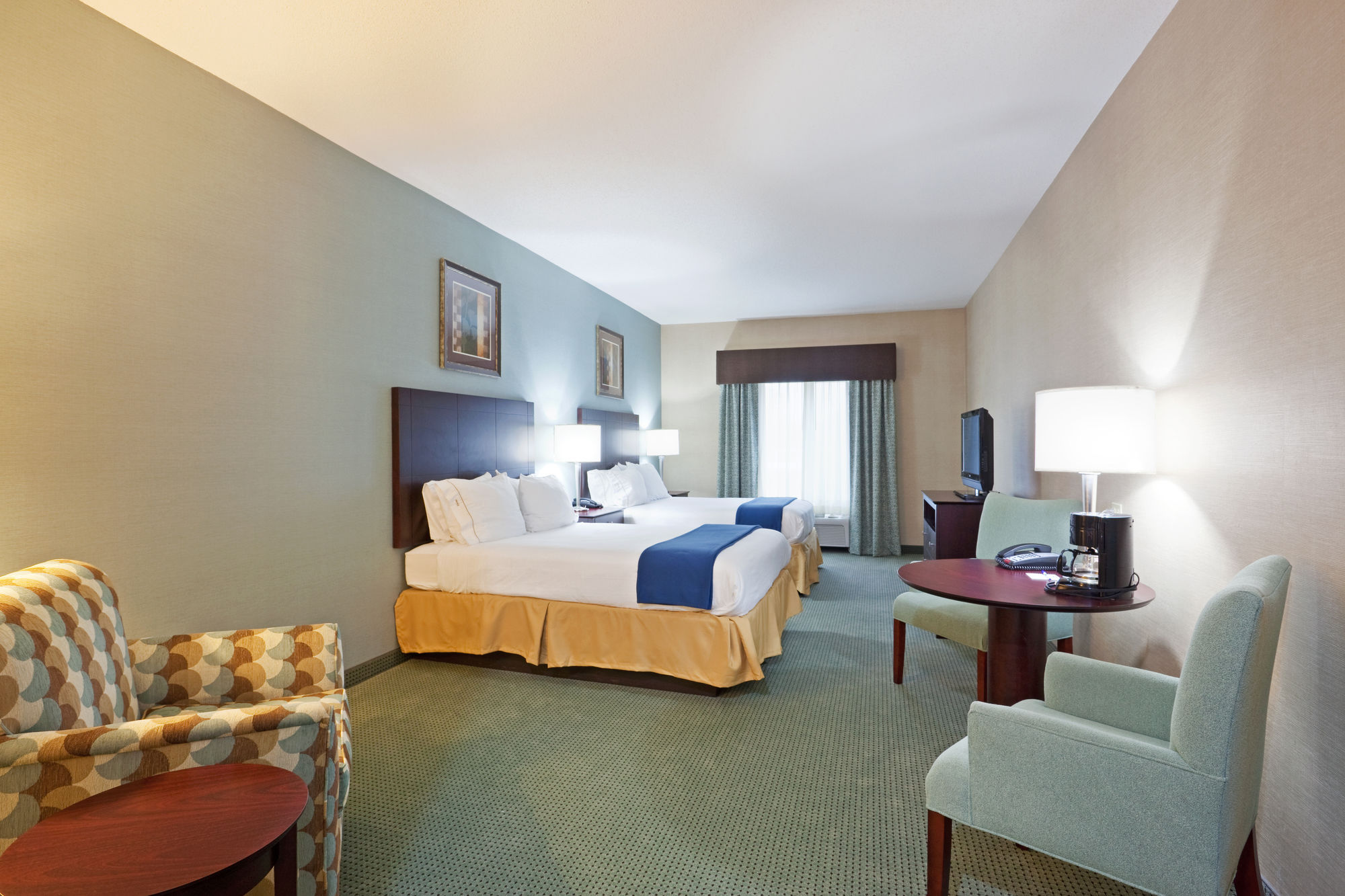 Holiday Inn Express Hotel & Suites Meriden in Meriden, CT