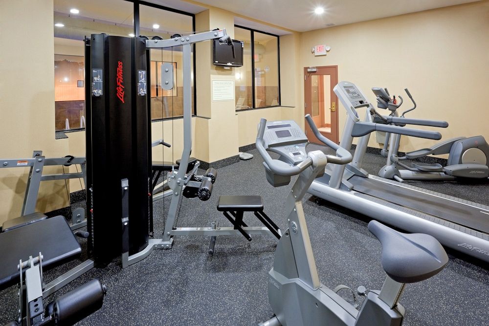 Discount Coupon for La Quinta Inn & Suites West Long Branch in West