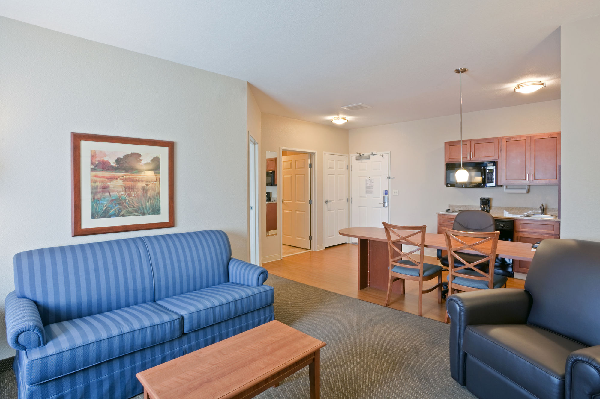 Discount Coupon for Candlewood Suites PORTLANDAIRPORT in Portland