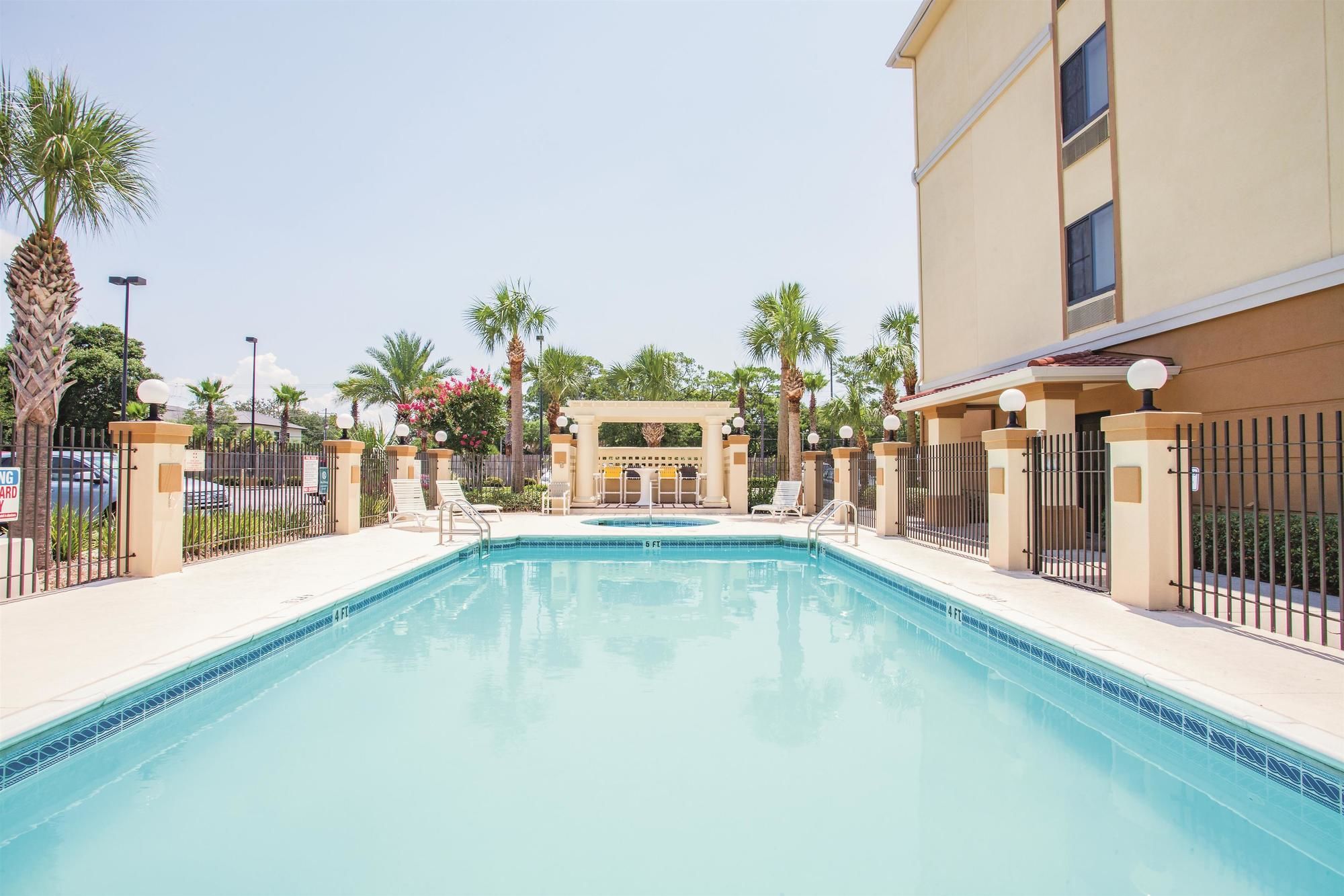 La Quinta Inn & Suites Ft. Walton Beach in Ft Walton Beach, FL