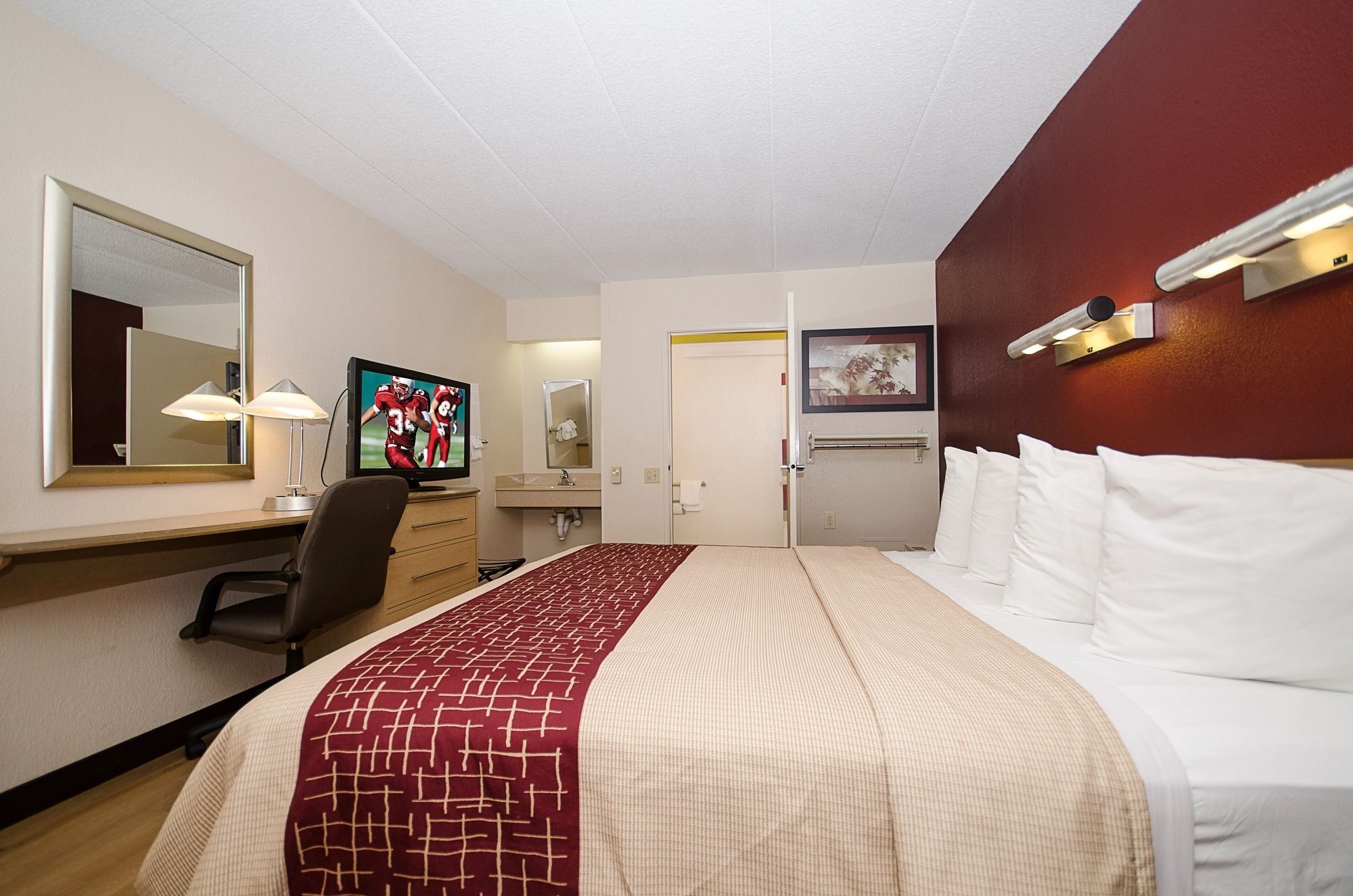 Discount Coupon for Red Roof Inn Philadelphia Trevose in Trevose
