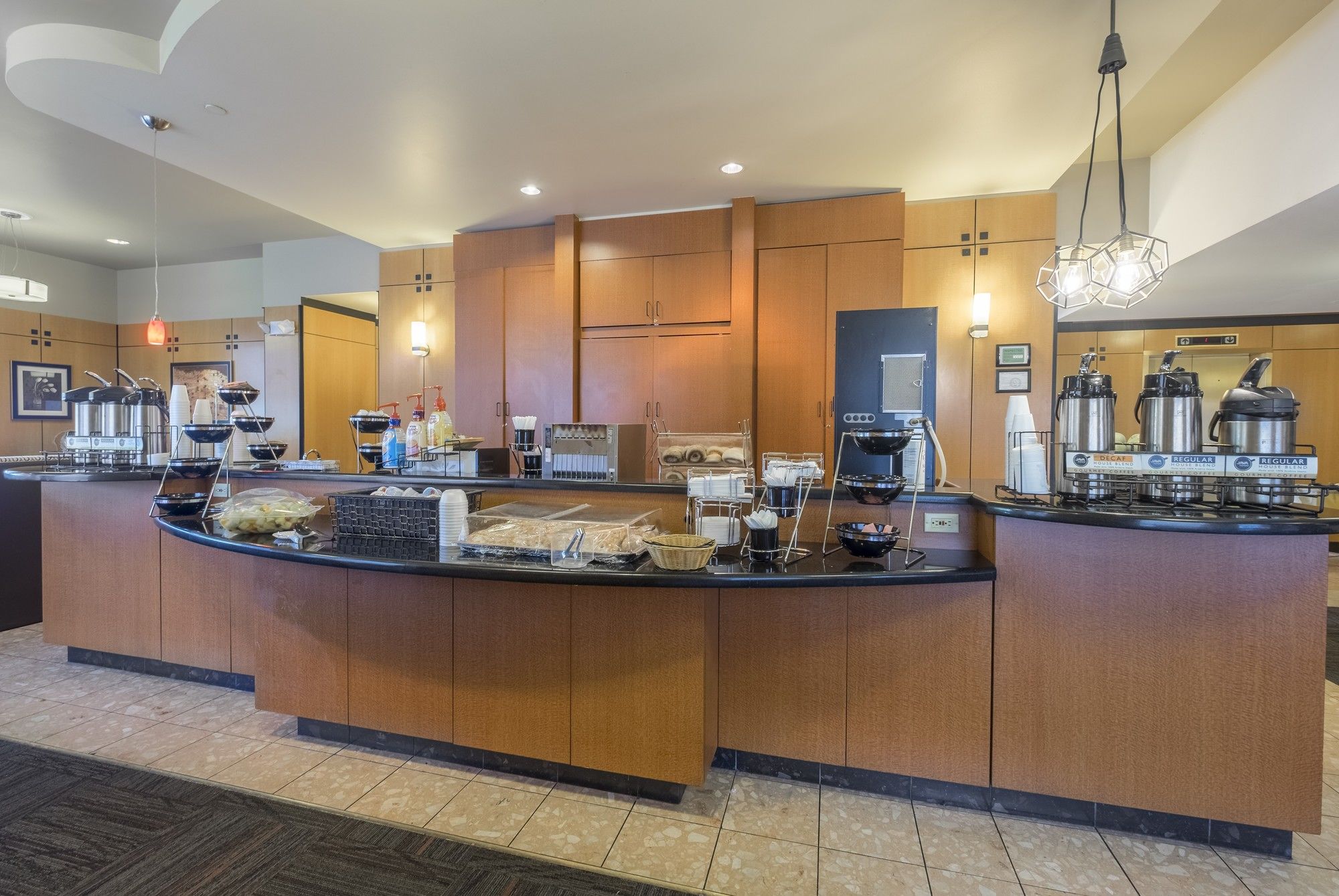 Discount Coupon for Red Roof PLUS+ Columbus Downtown Convention