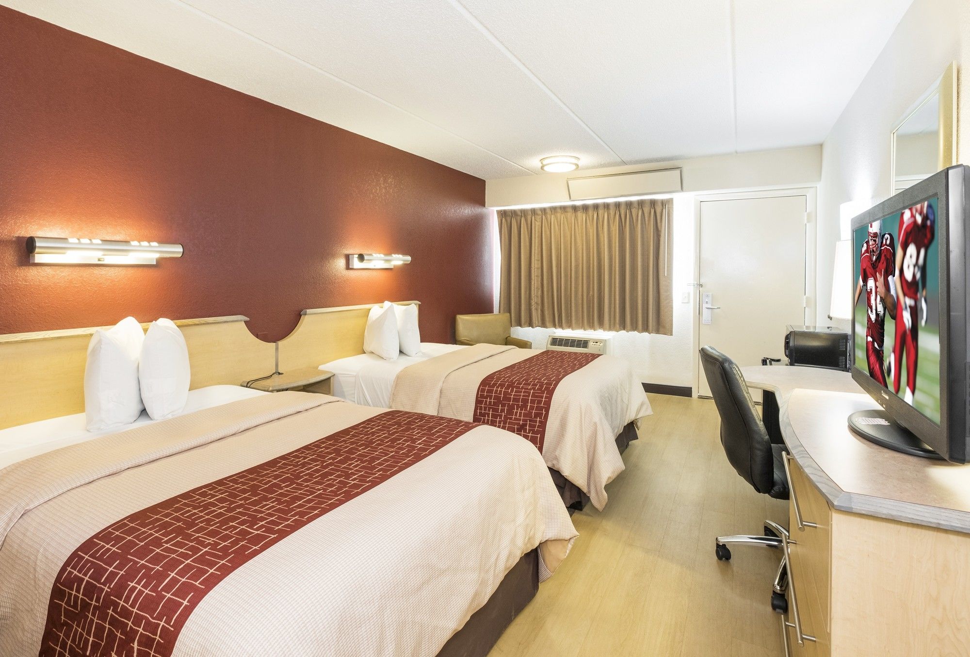 Discount Coupon for Red Roof Inn Columbia East - Ft Jackson in Columbia