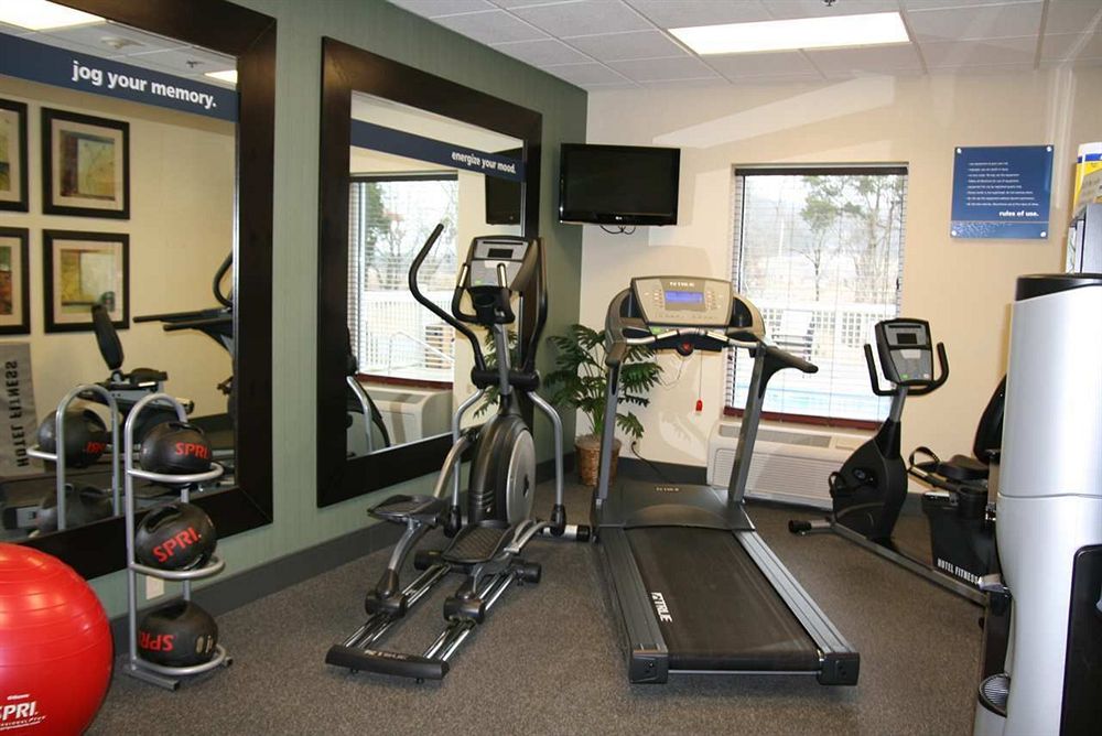 Discount Coupon for Hampton Inn & Suites Hampton Cove in Huntsville