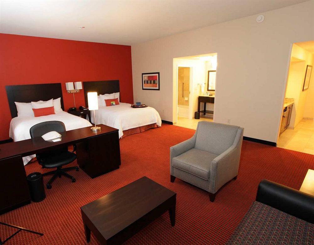Discount Coupon for Hampton Inn Suites Phoenix Chandler Fashion Center