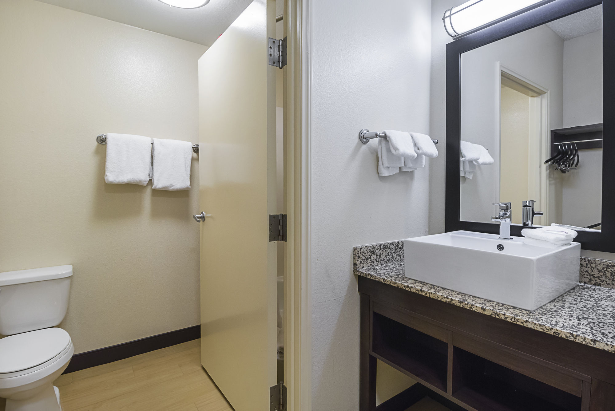 Red Roof Inn Phoenix West in phoenix, az