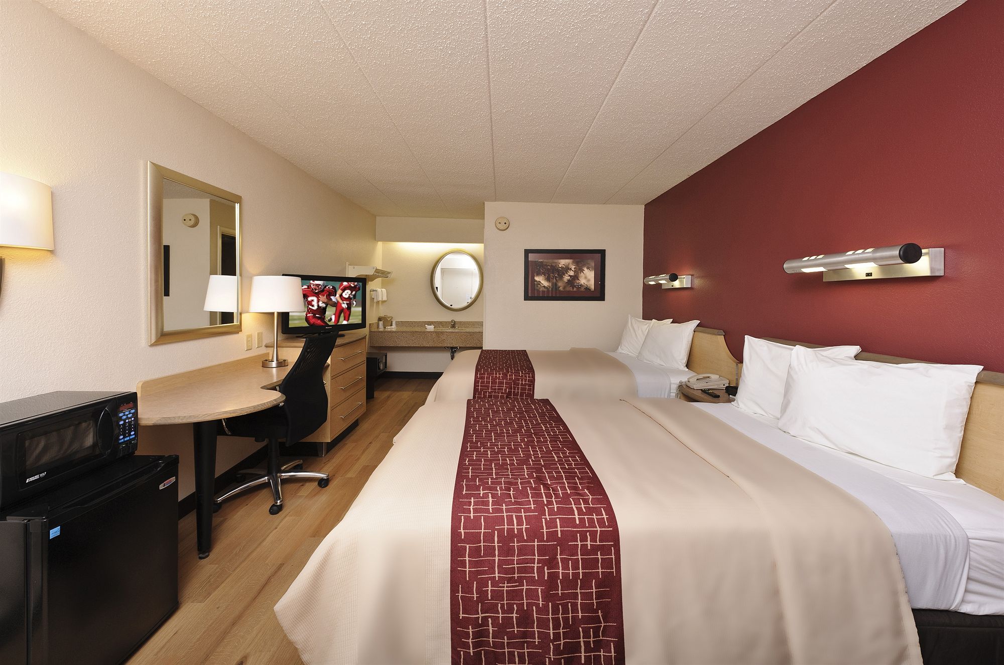 Discount Coupon for Red Roof Inn Albany Airport in Albany, New York