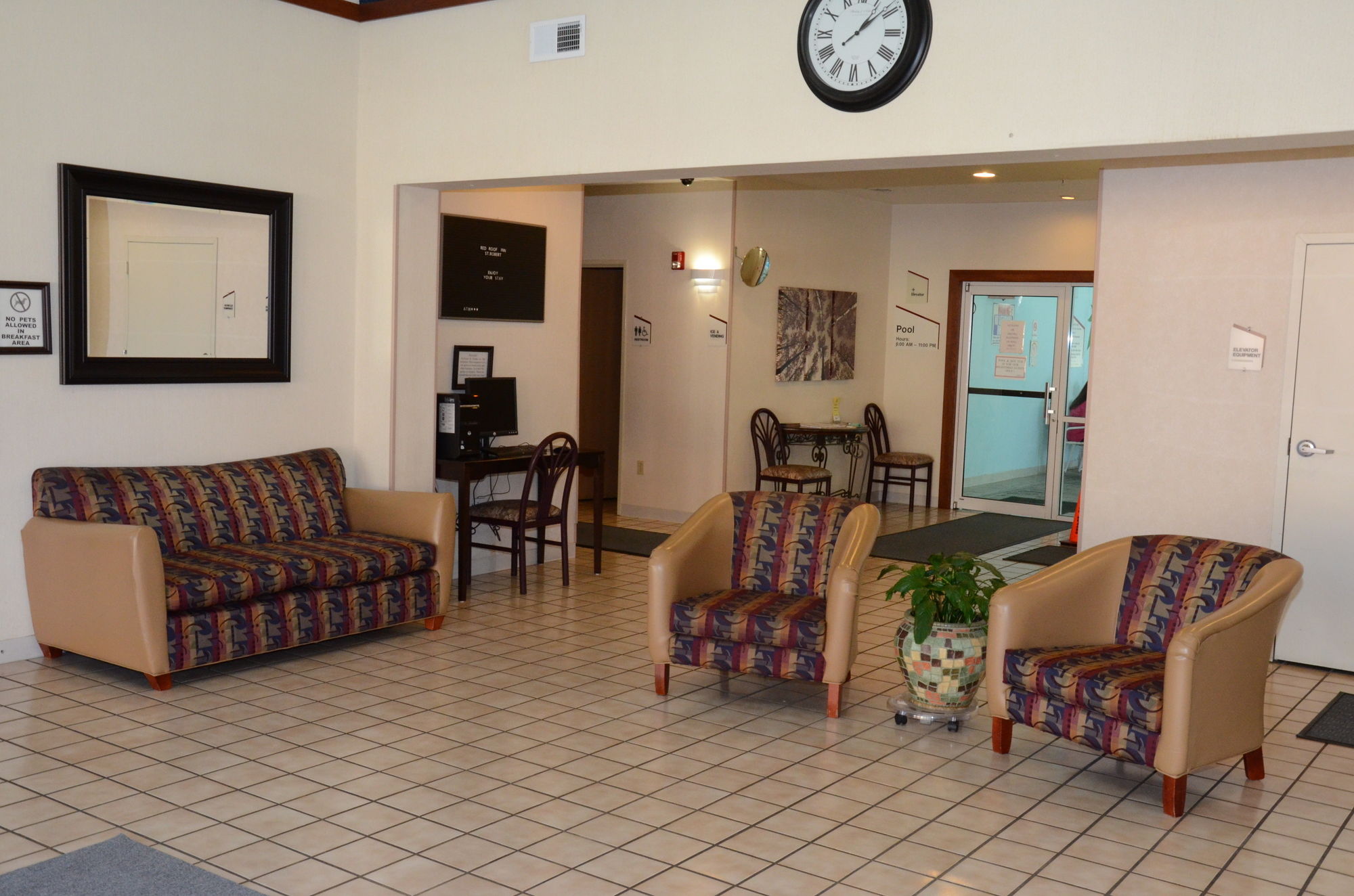 Discount Coupon for Red Roof Inn St Robert - Ft Leonard Wood in St