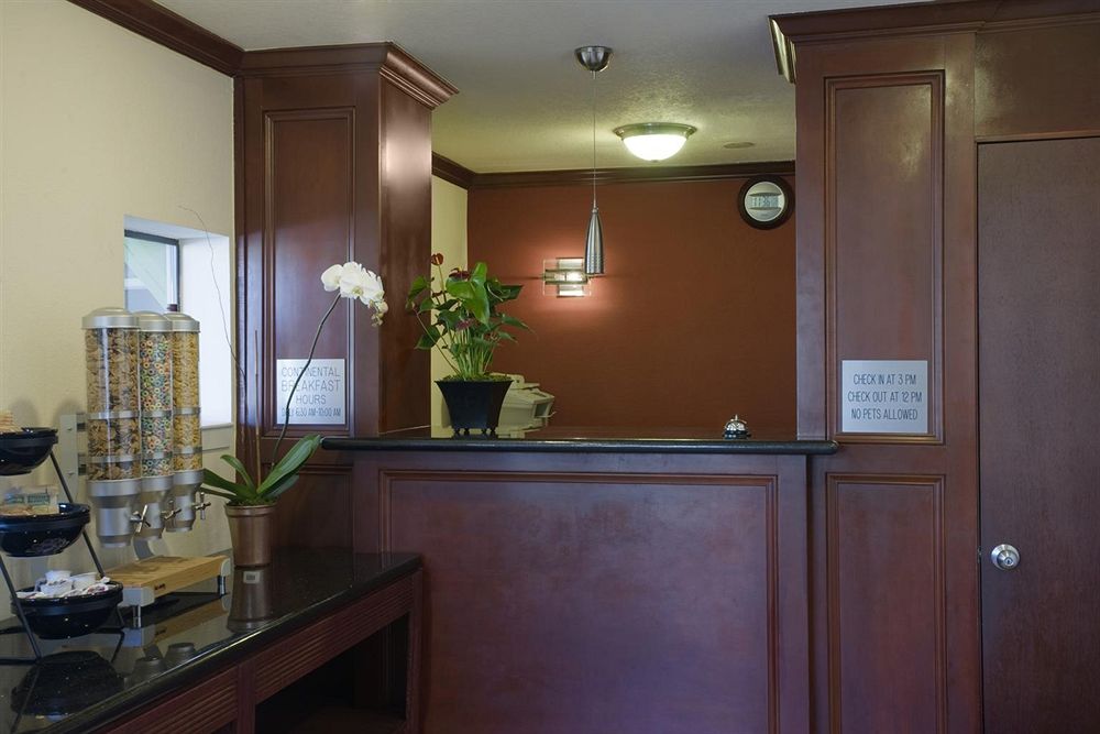 Americas Best Value Inn & Suites in Santa Rosa, ca