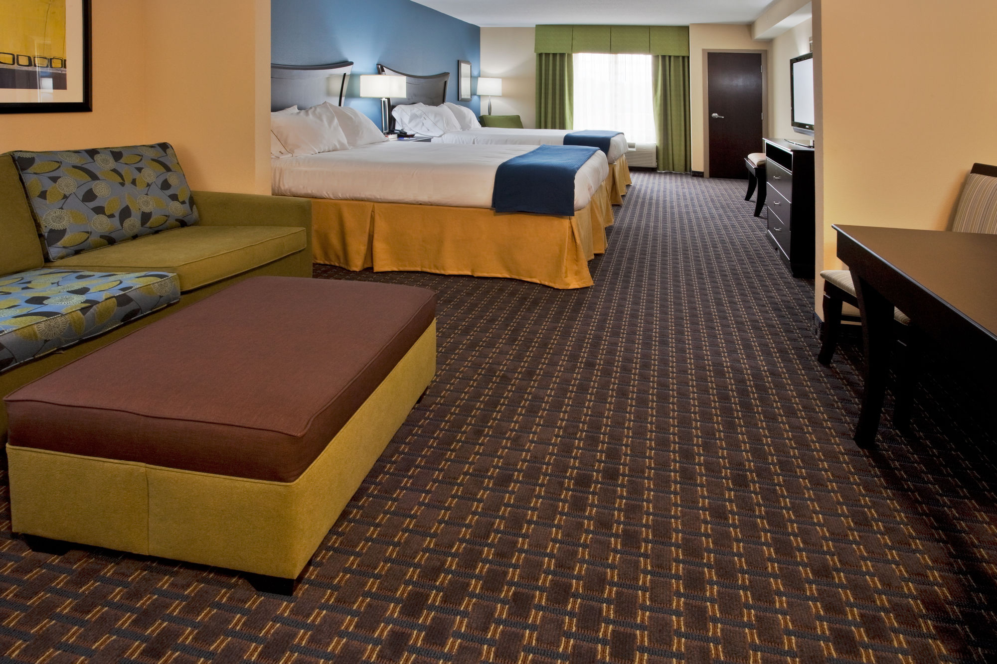 Holiday Inn Express Hotel & Suites Largo-Clearwater in Largo, FL