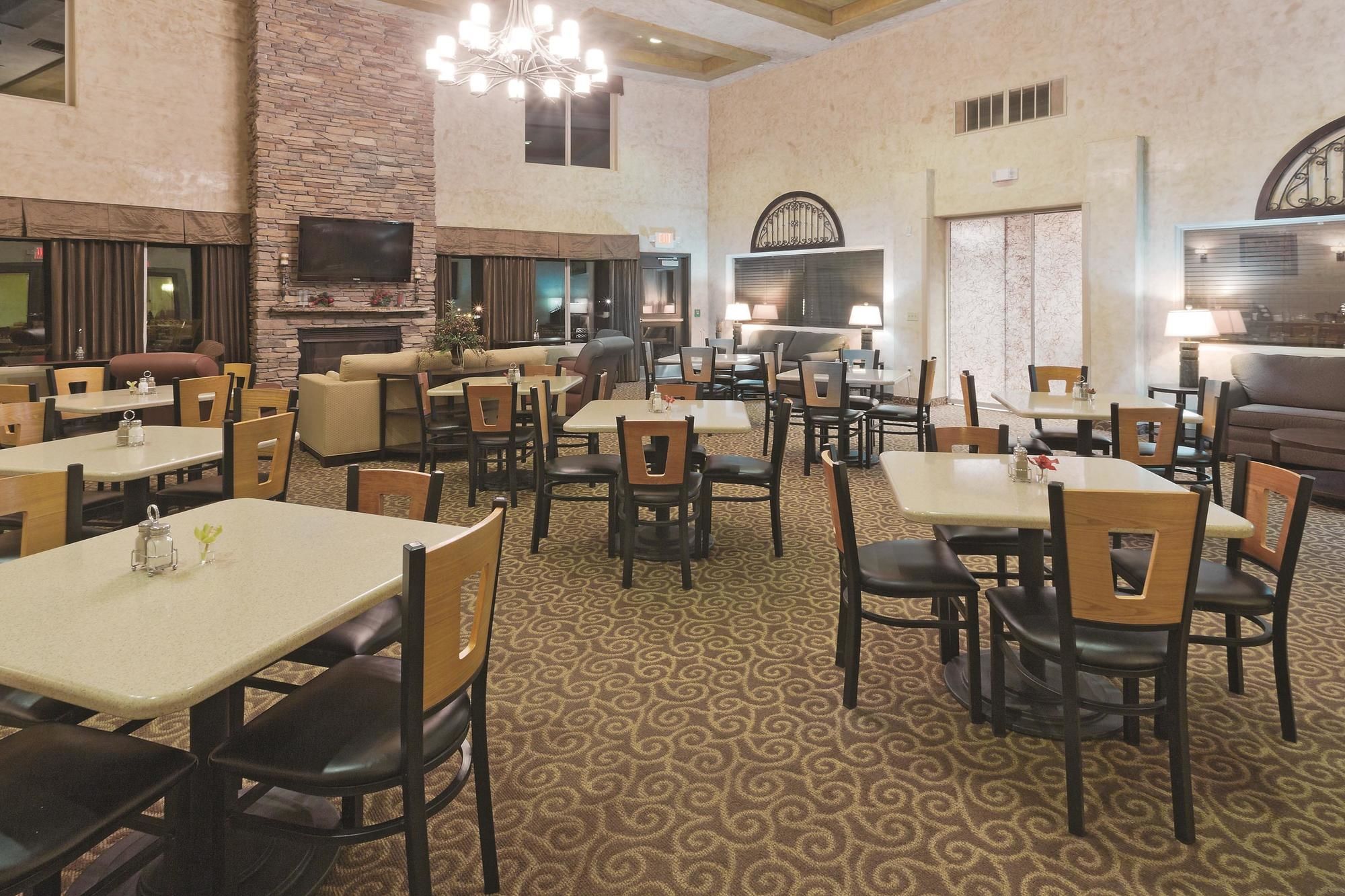 Discount Coupon for La Quinta Inn & Suites Ely in Ely, Nevada Save Money!