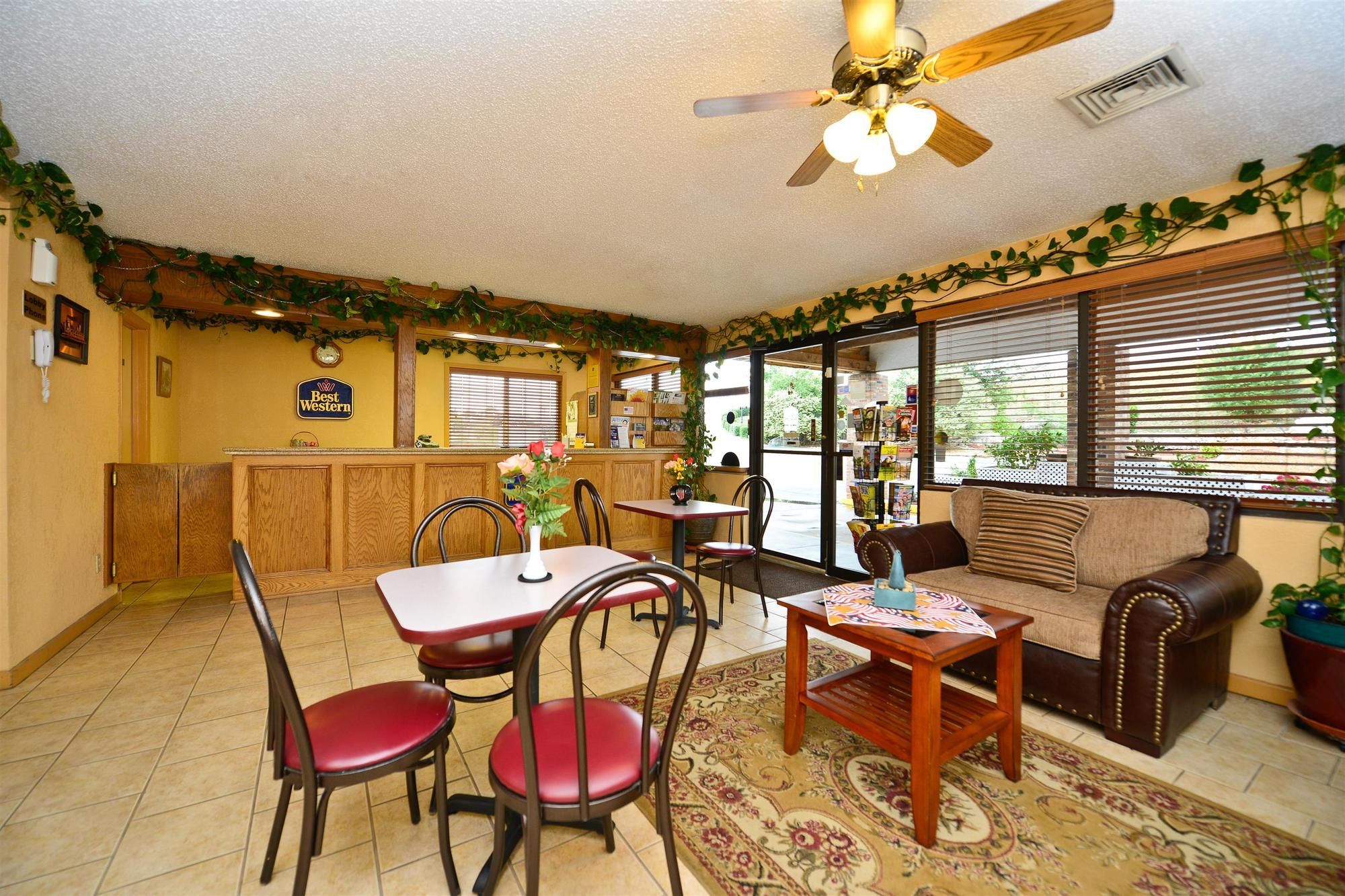 Discount Coupon for Best Western Village Inn in Hardy, Arkansas Save