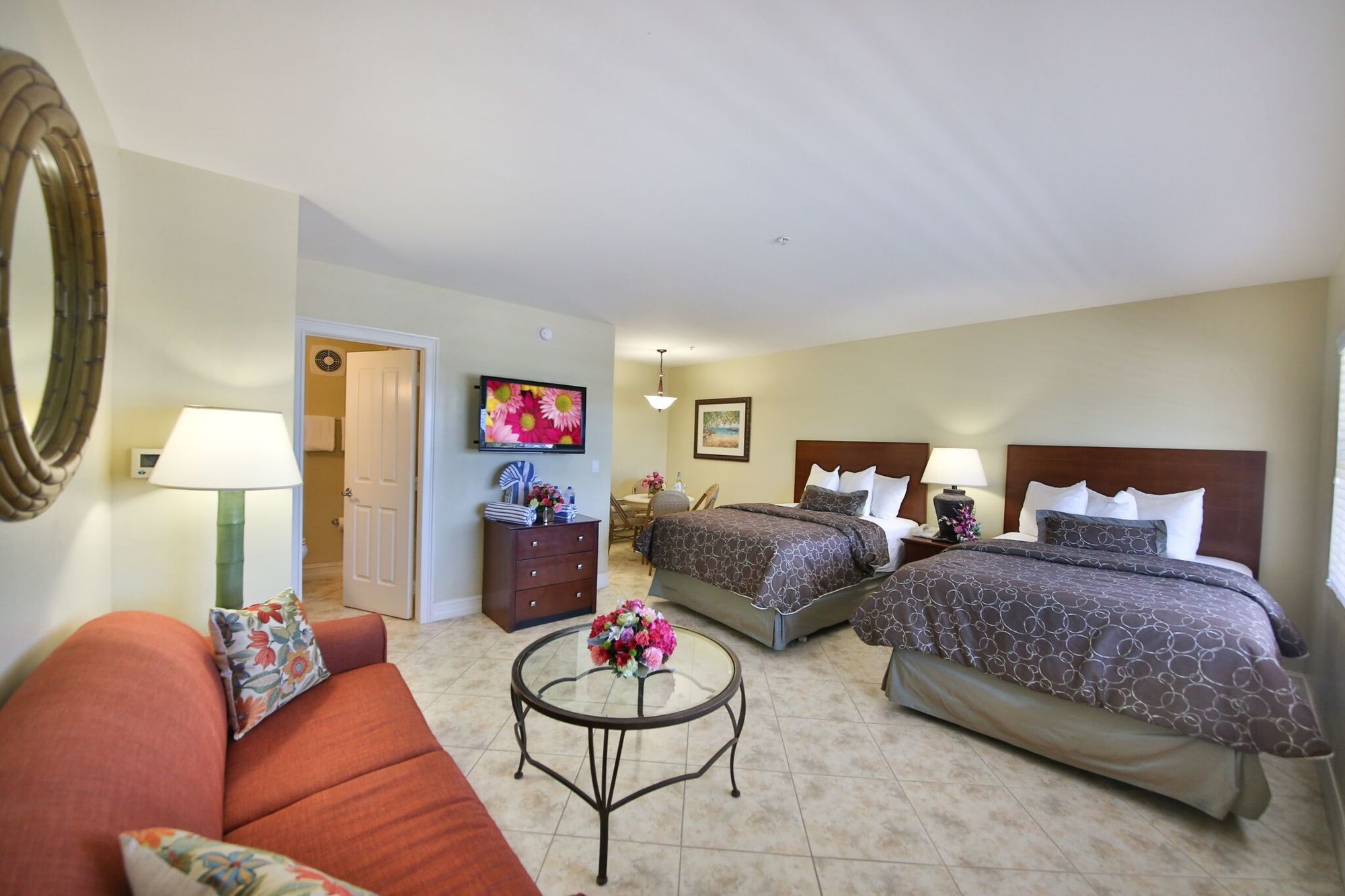 Discount Coupon for The Neptune Resort in Ft Myers Beach, Florida