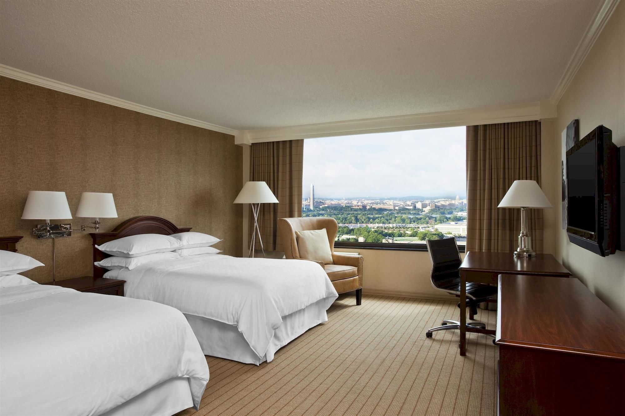 Discount Coupon for Sheraton Pentagon City Hotel in Arlington, Virginia