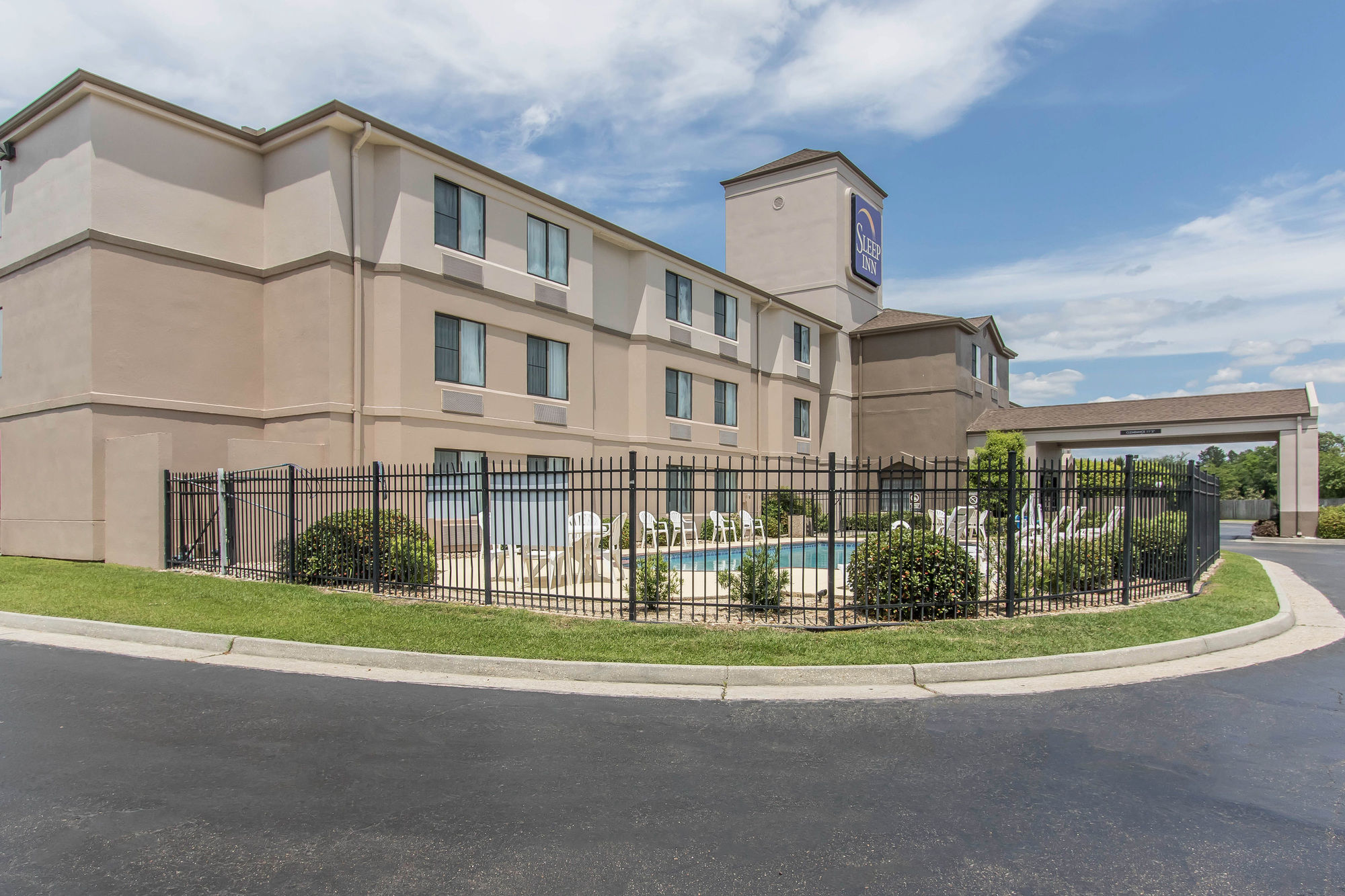 Discount Coupon for Sleep Inn South in Baton Rouge, Louisiana Save Money!